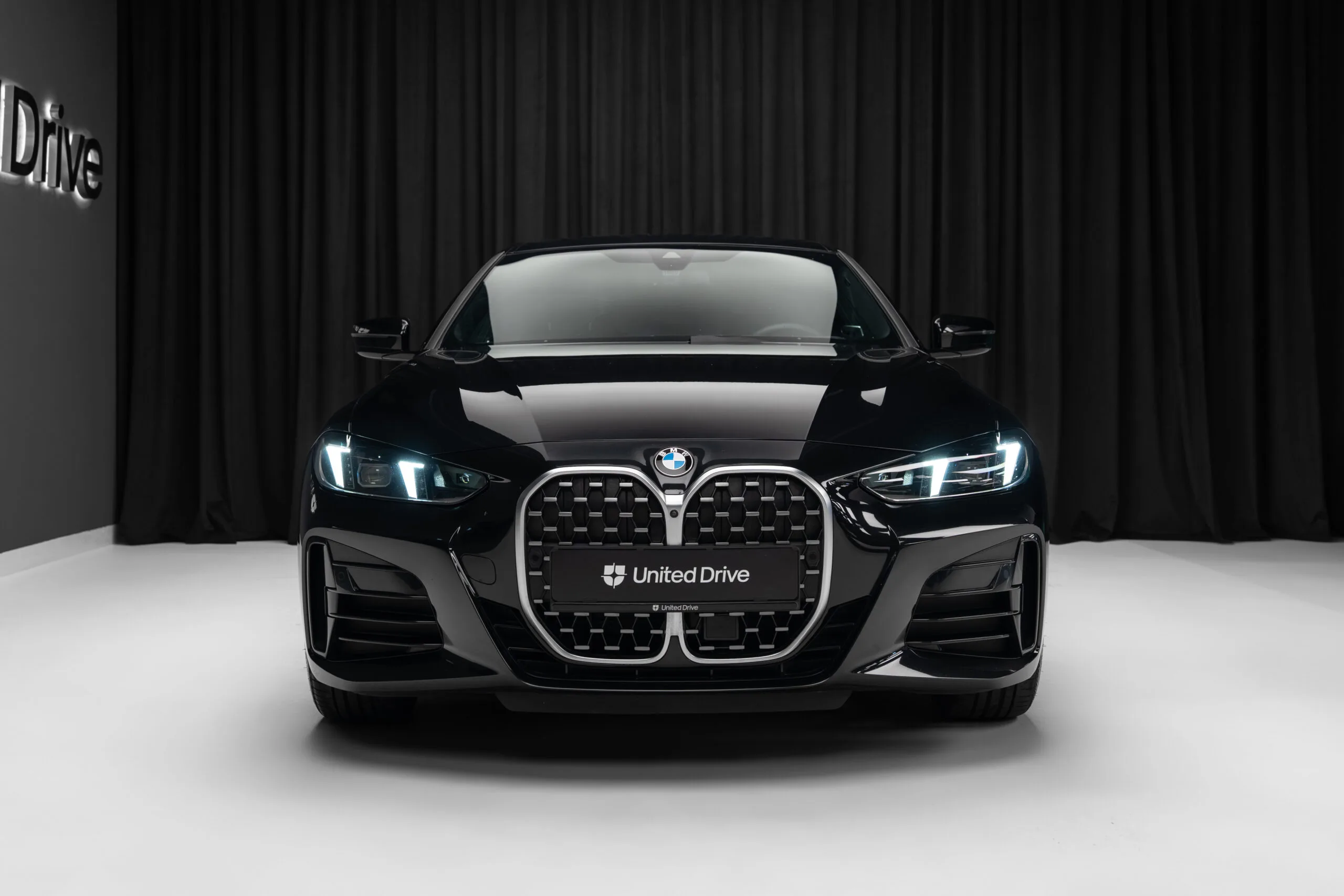 2025 BMW 430i xDrive Coupé, 2/30