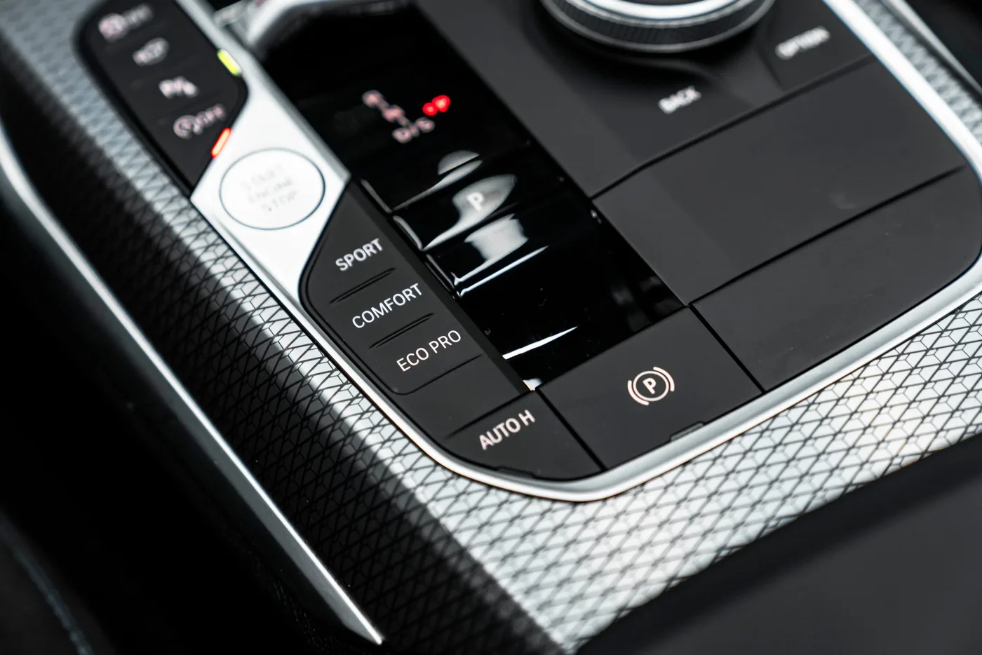 2025 BMW M440i xDrive, Gran Coupé offered by a specialist dealer in Bratislava, Slovakia, photo 14 of 15