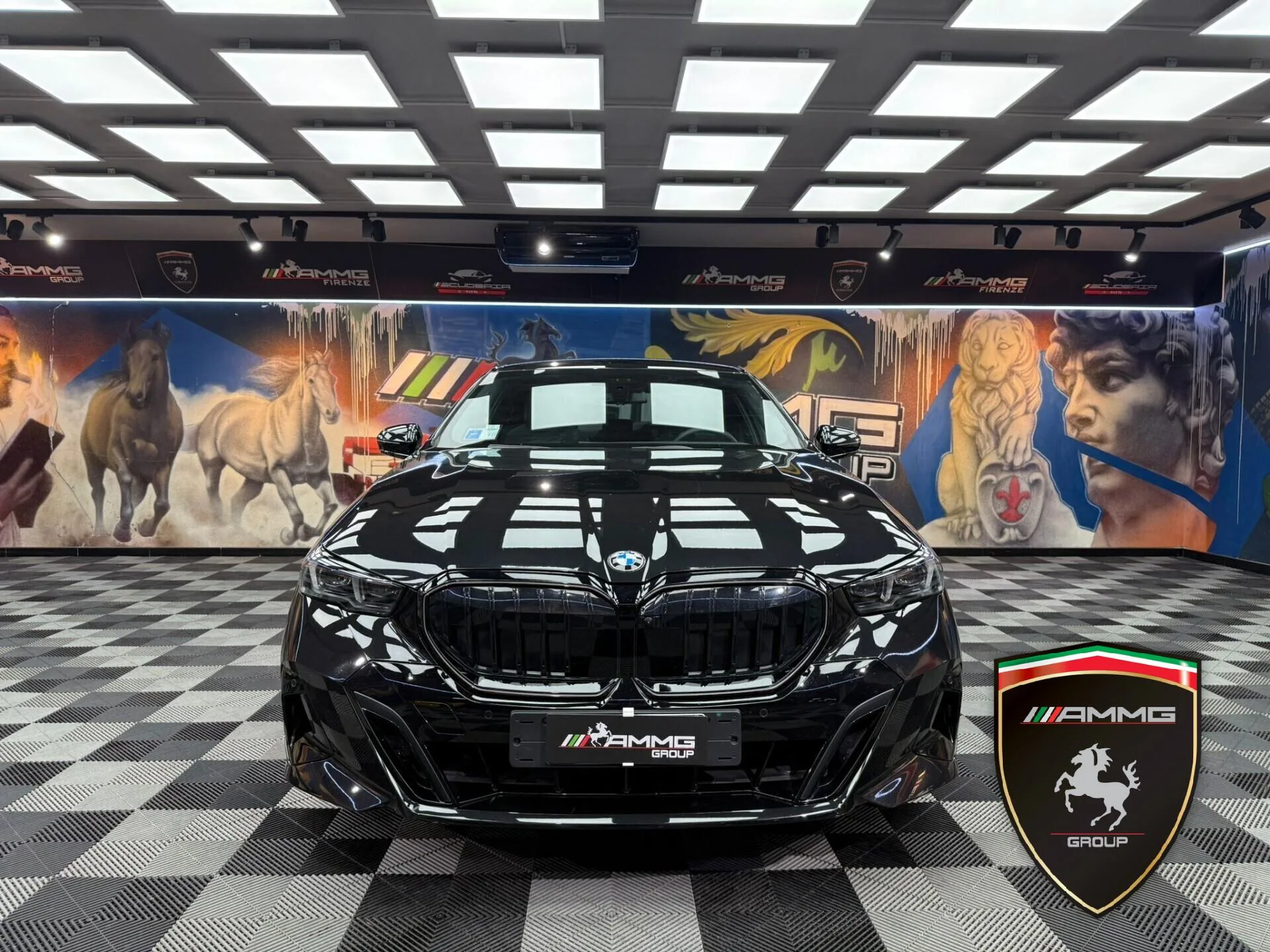 2025 BMW 520d xDrive, 2/15
