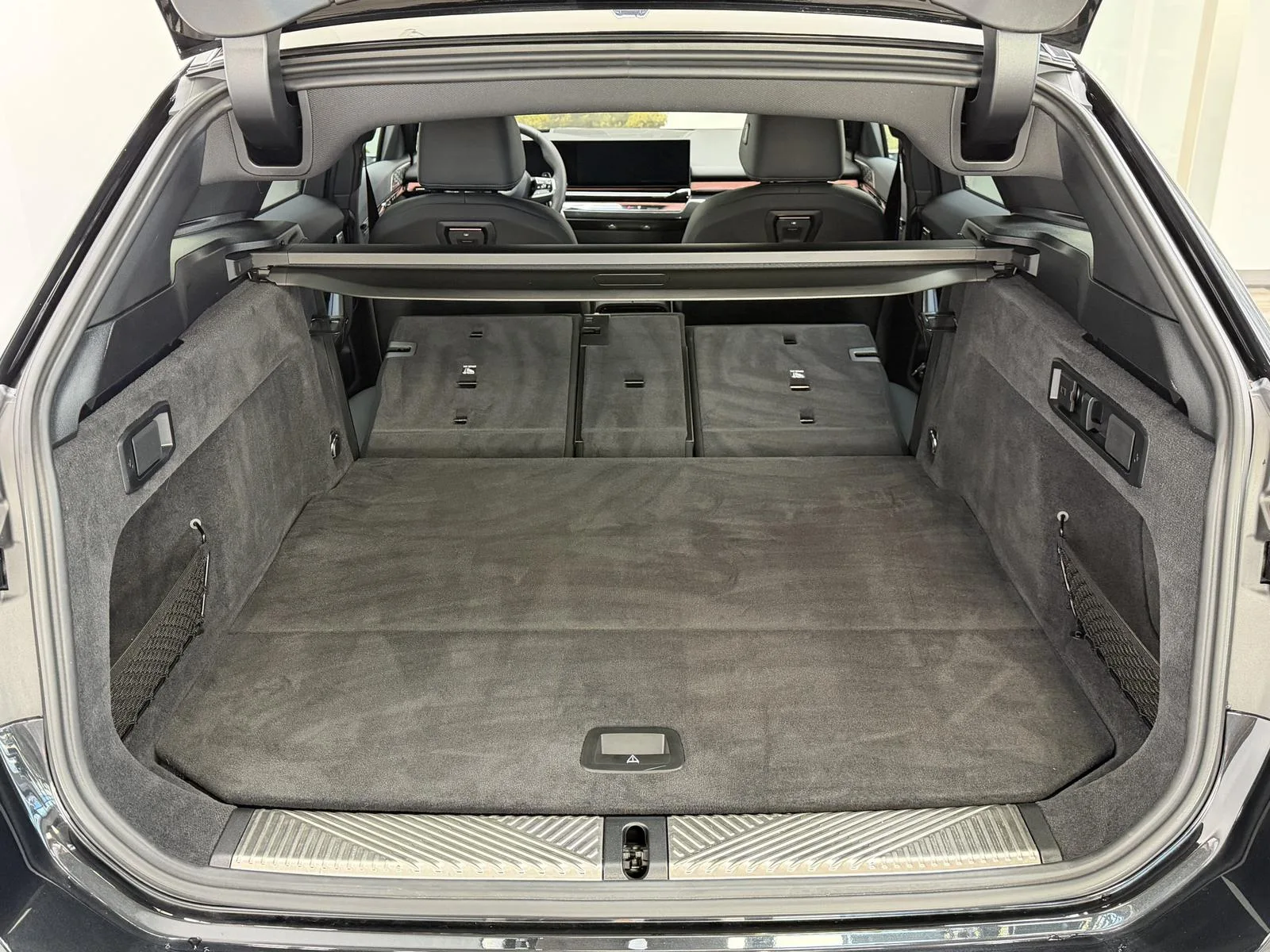 2025 BMW 540d Touring, 24/30