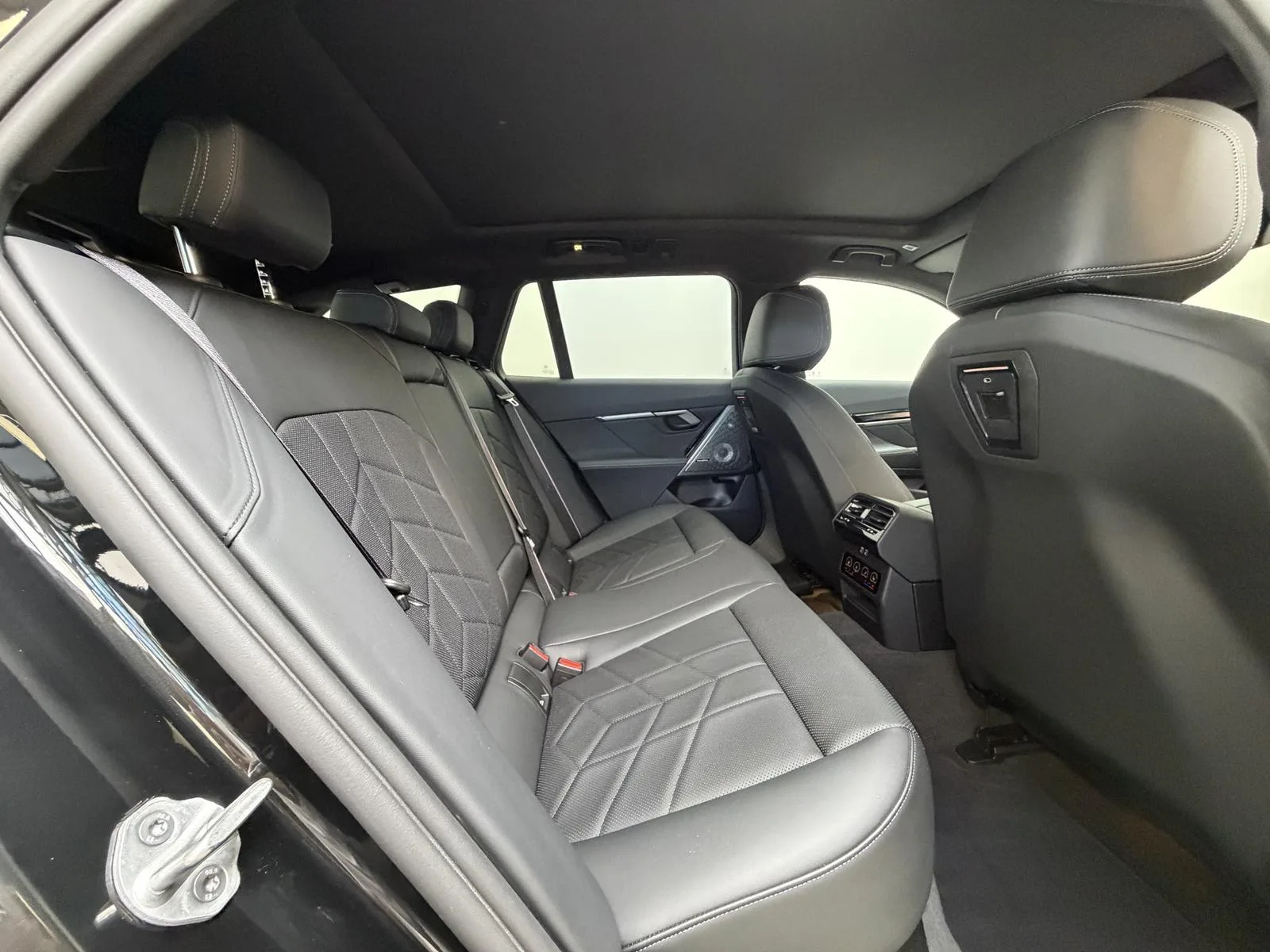 2025 BMW 540d Touring, 30/30
