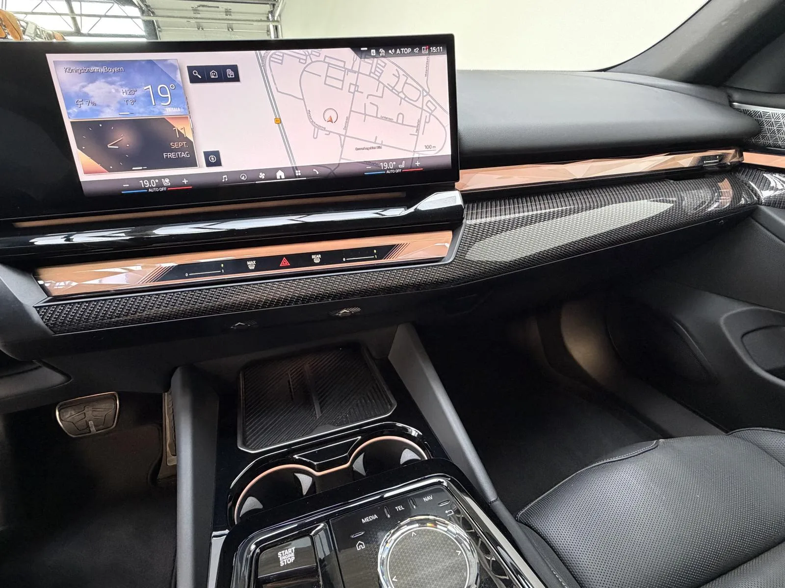 2025 BMW 540d Touring, 9/30