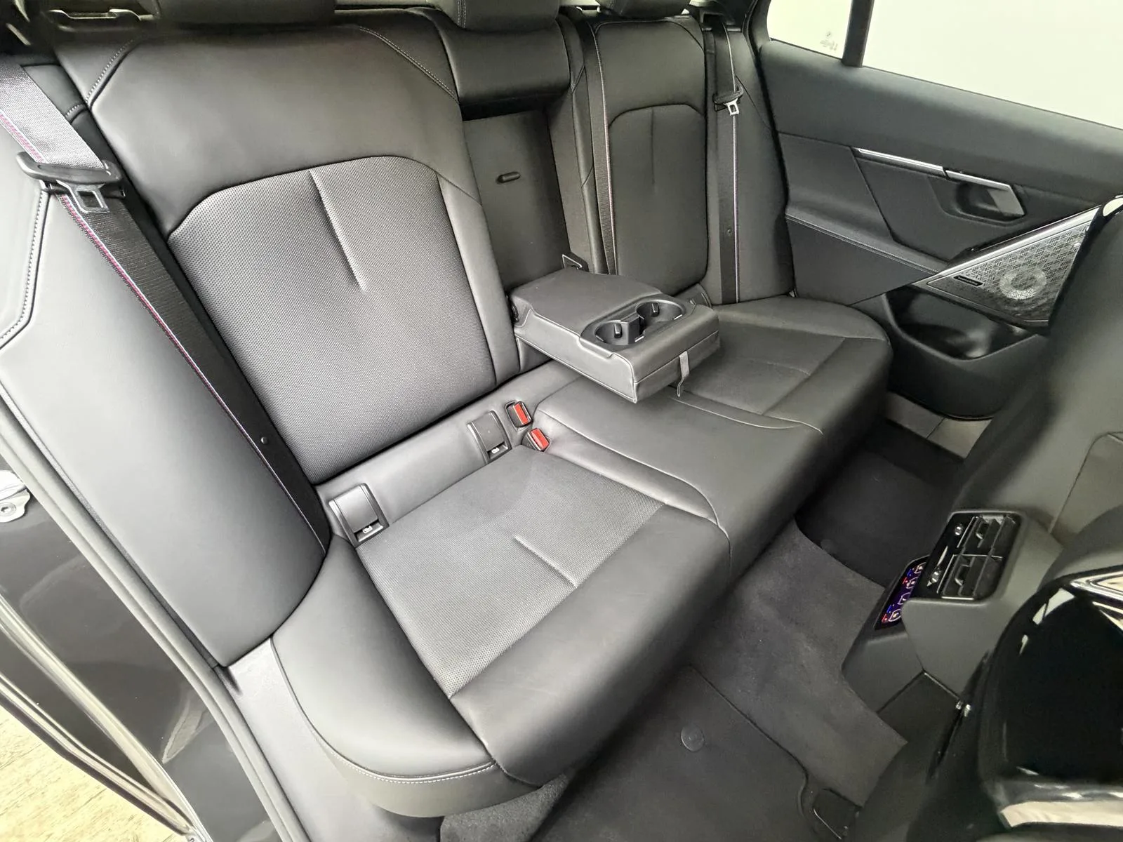 2025 BMW 540d Touring, 25/30