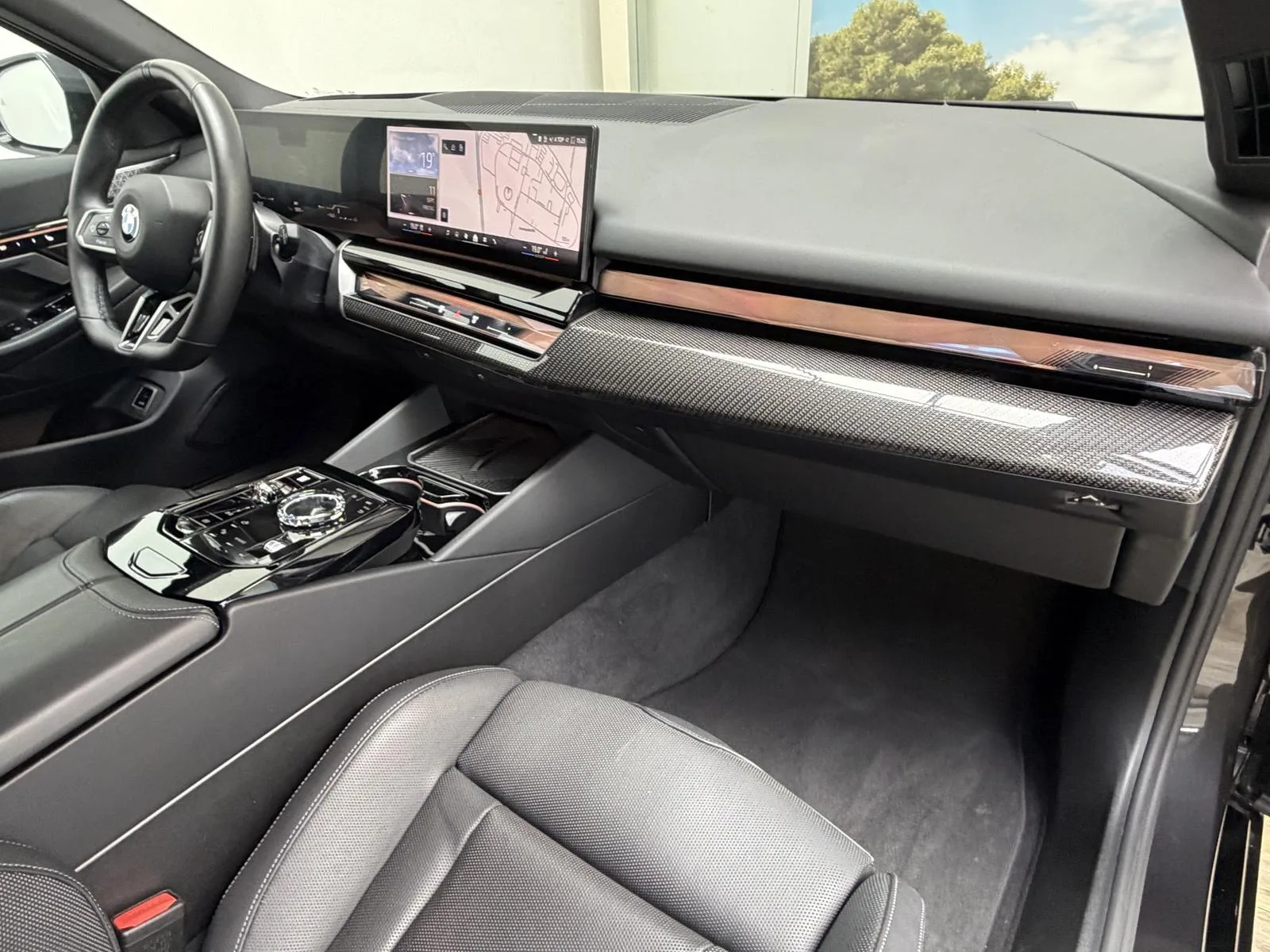 2025 BMW 540d Touring, 30/30
