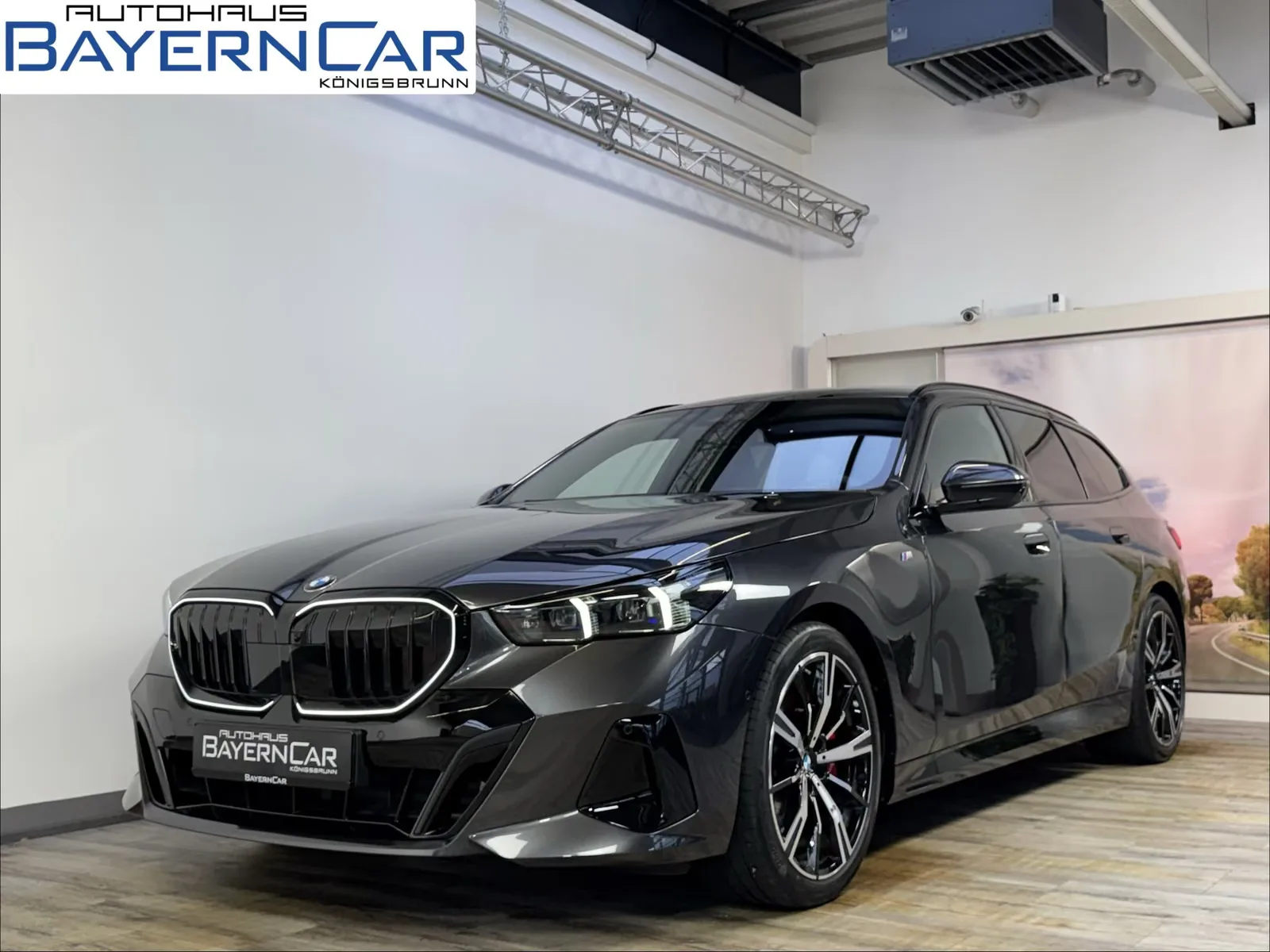 2025 BMW 540d Touring angeboten von einem Fachhändler in Königsbrunn, Deutschland, Hauptfoto