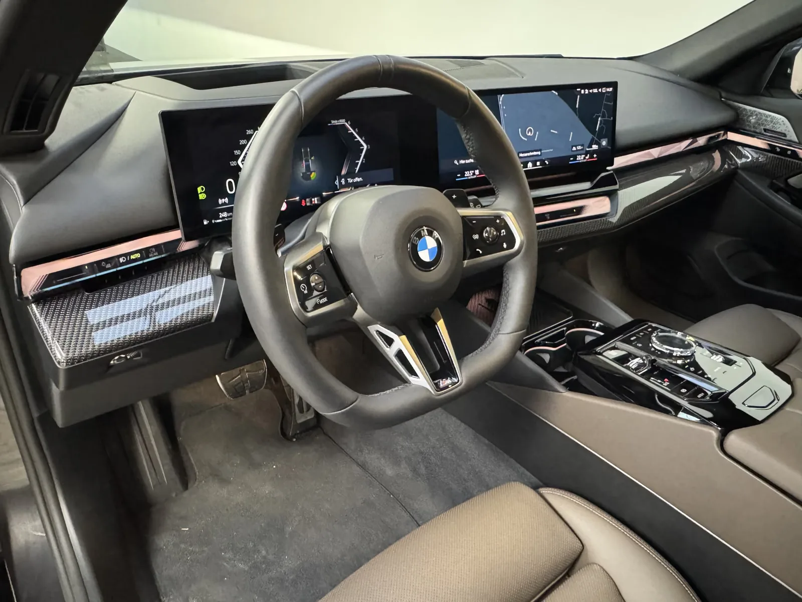 2025 BMW 540d Touring, 8/30