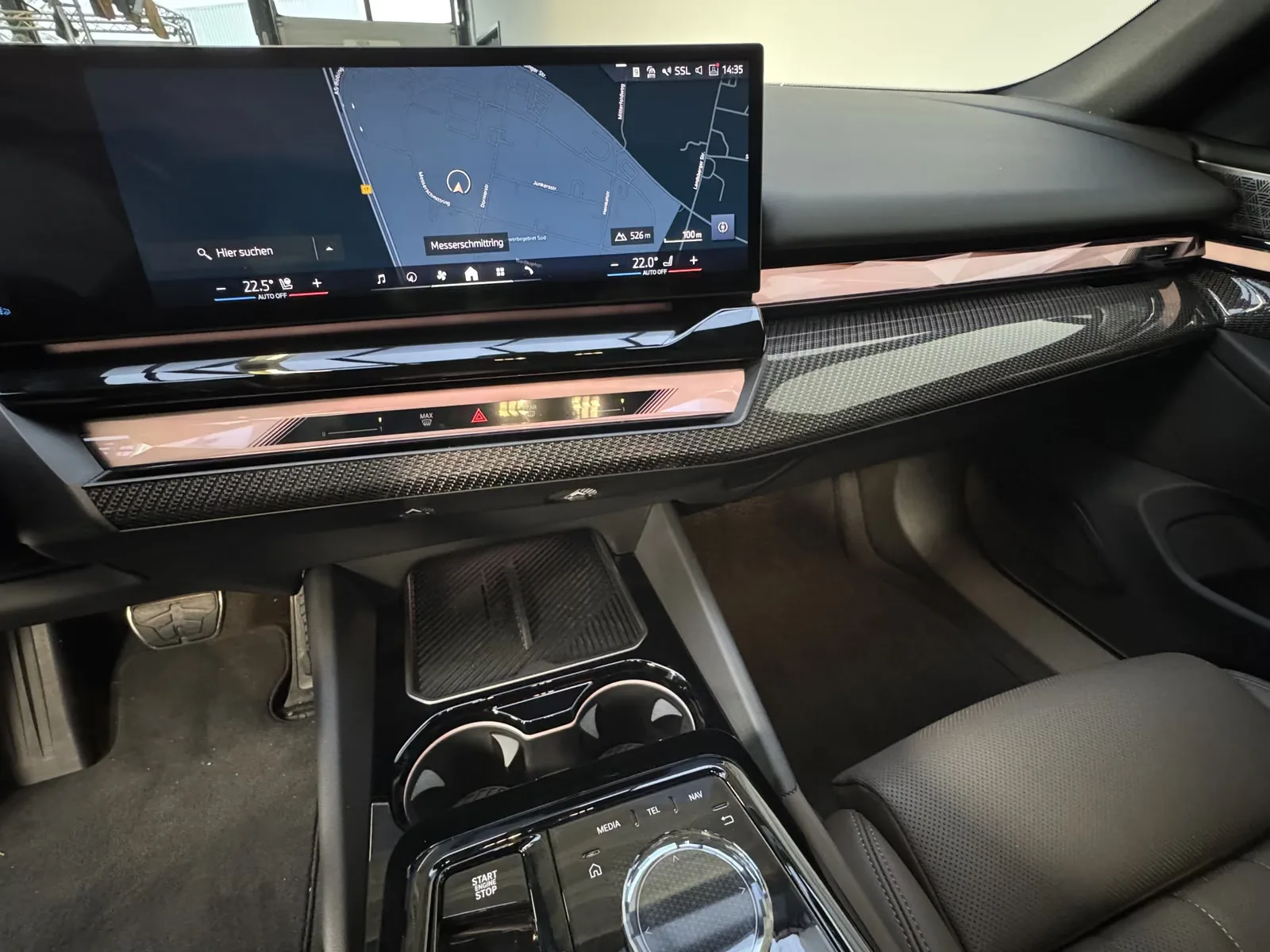 2025 BMW 540d Touring, 10/30