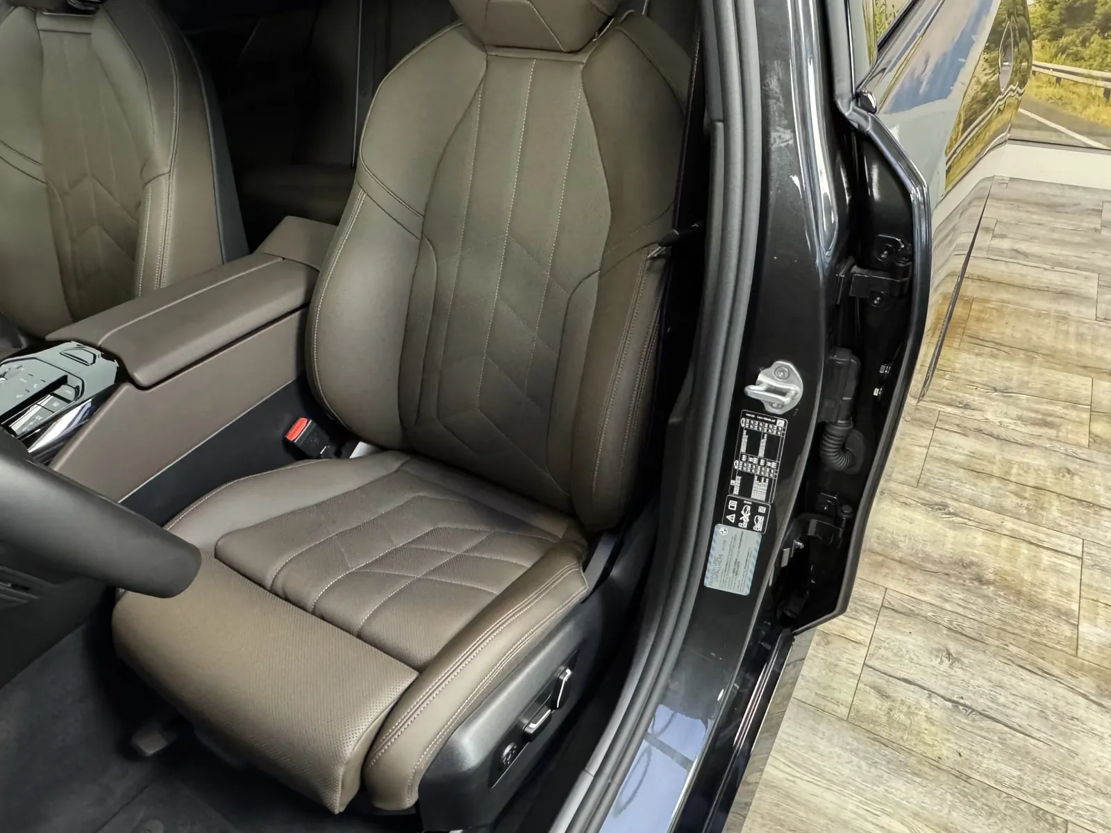 2025 BMW 540d Touring, 16/30