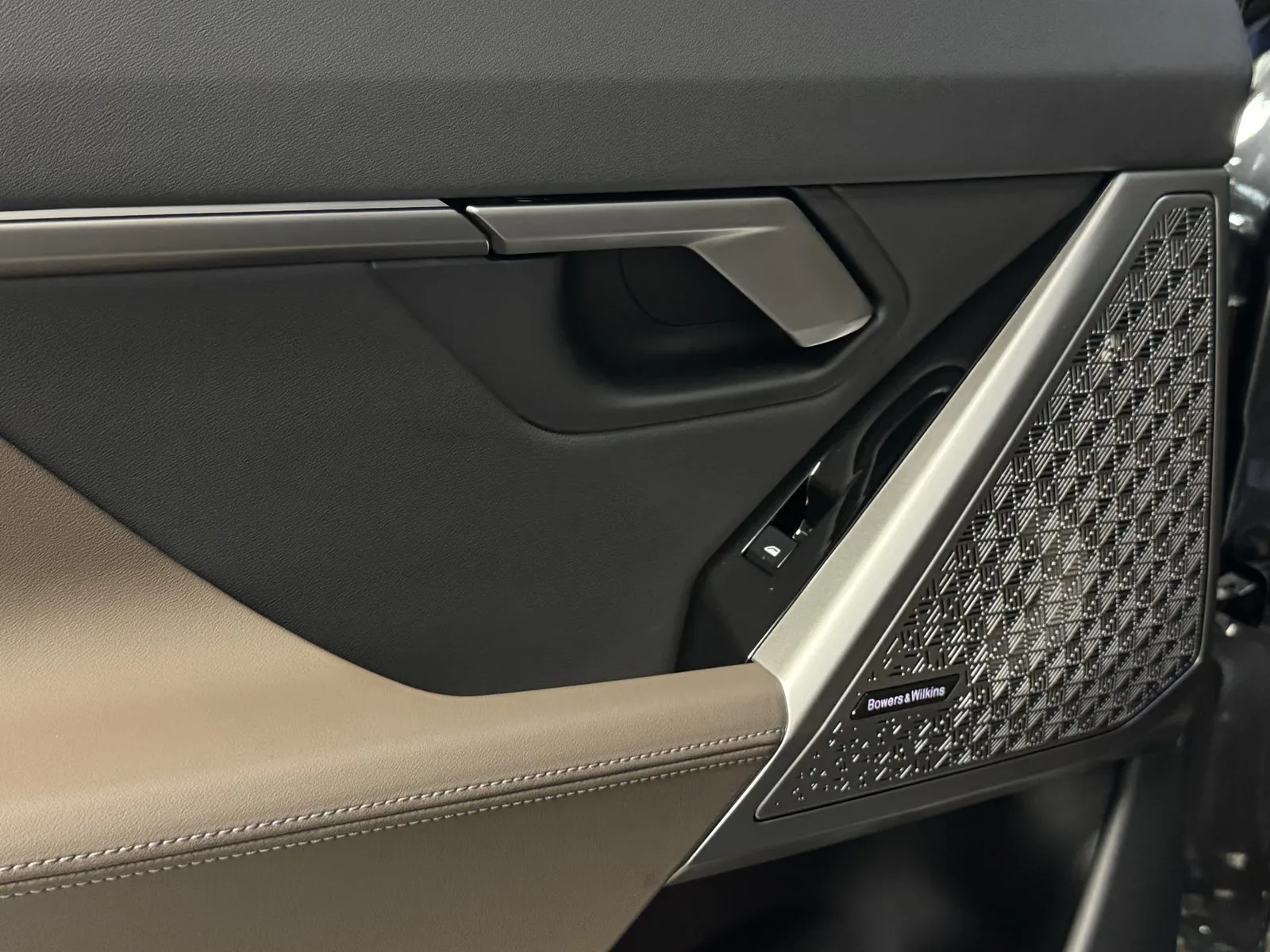 2025 BMW 540d Touring, 22/30