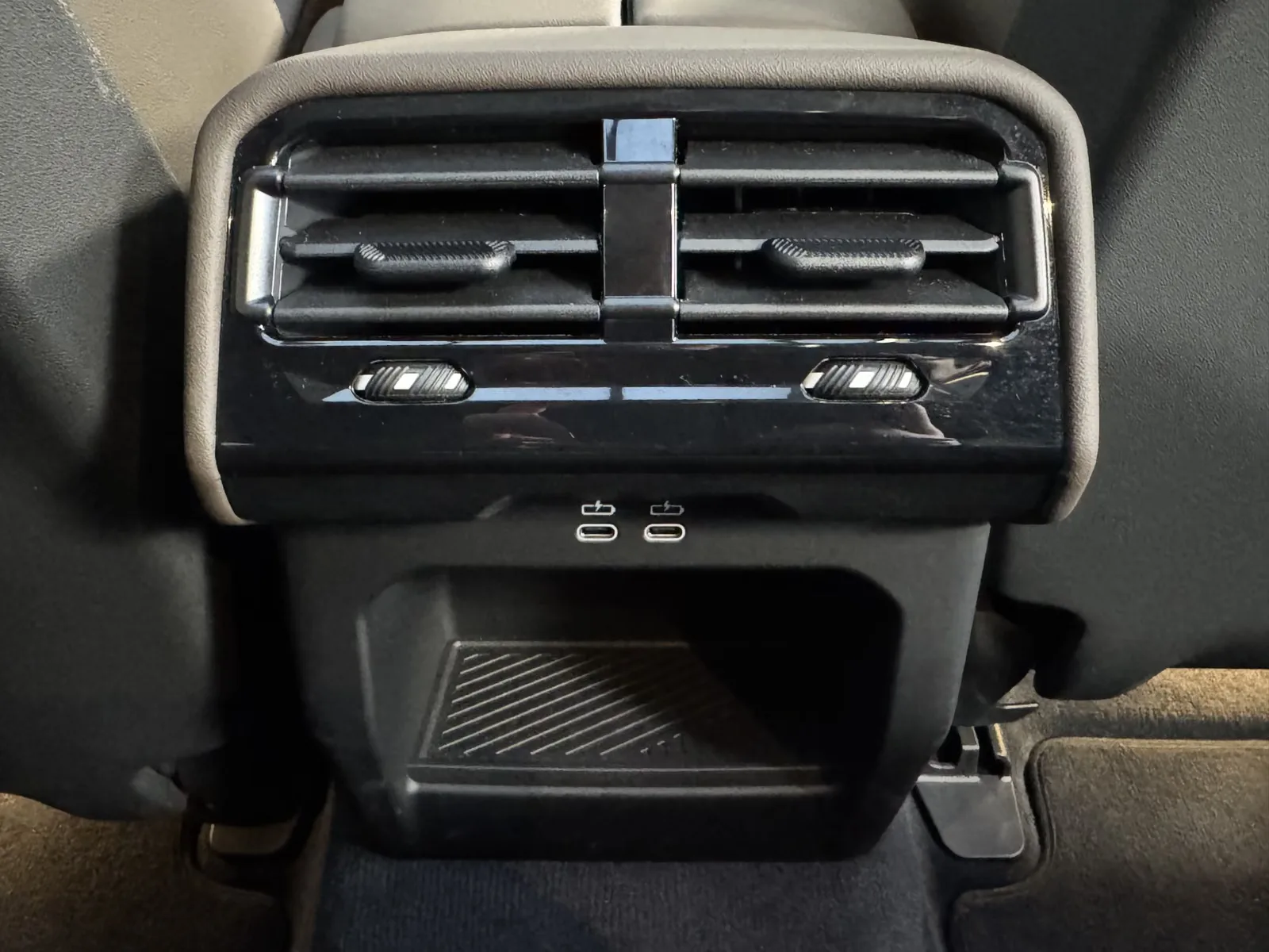 2025 BMW 540d Touring, 29/30