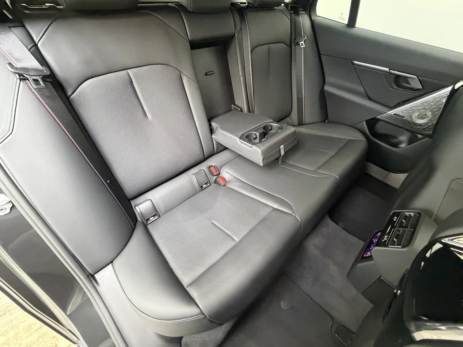 2025 BMW 540d Touring, 25/30