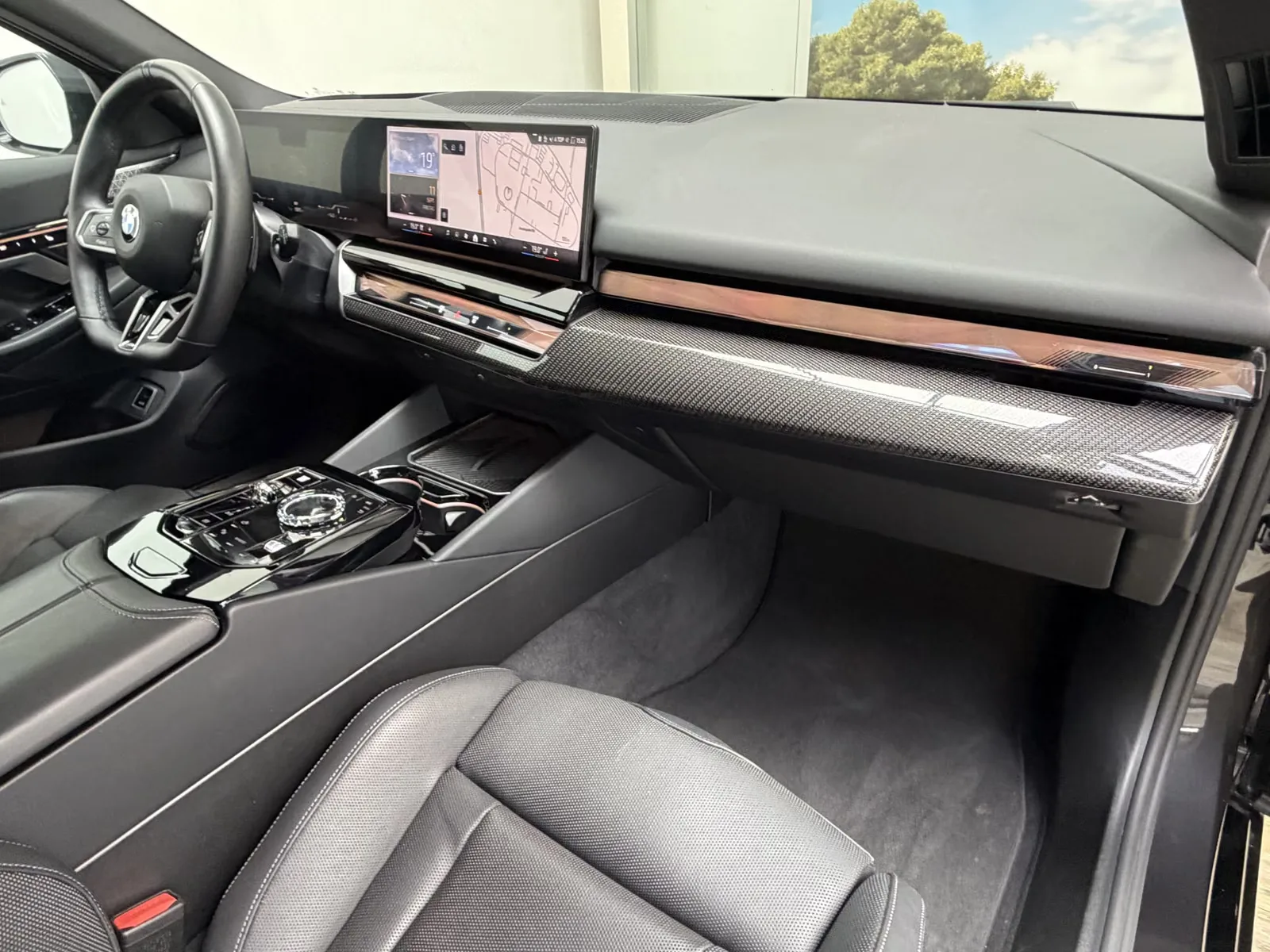 2025 BMW 540d Touring, 30/30