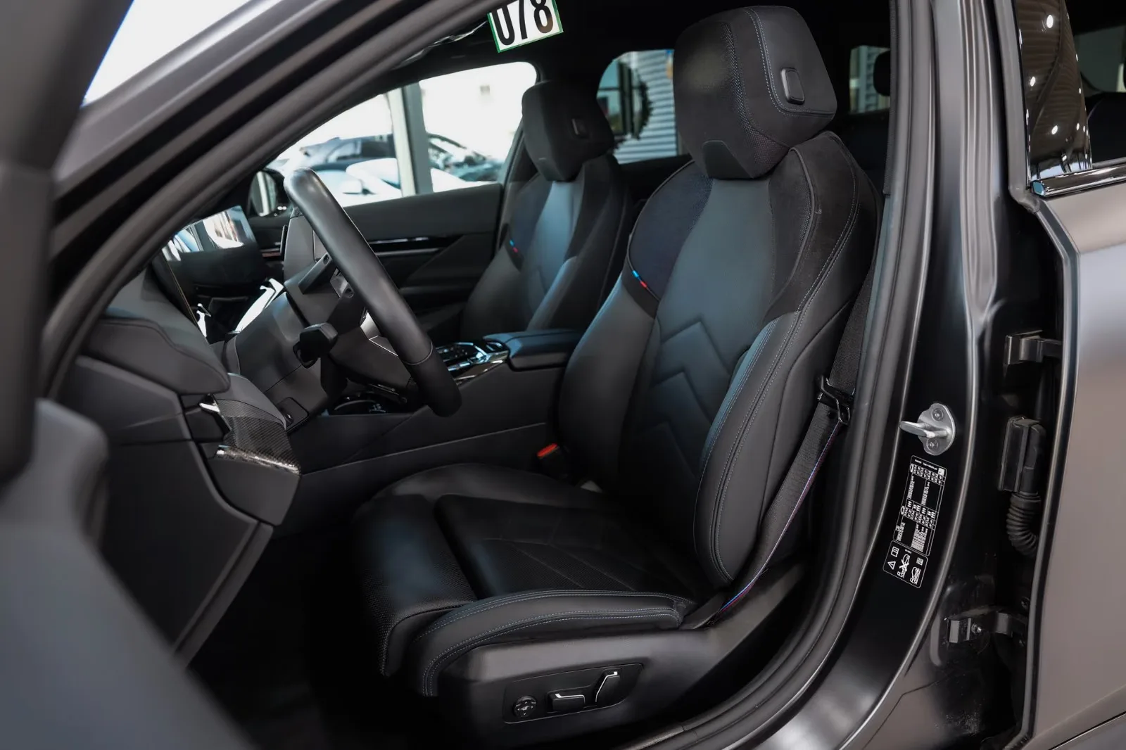 2025 BMW 540d Touring, 12/30