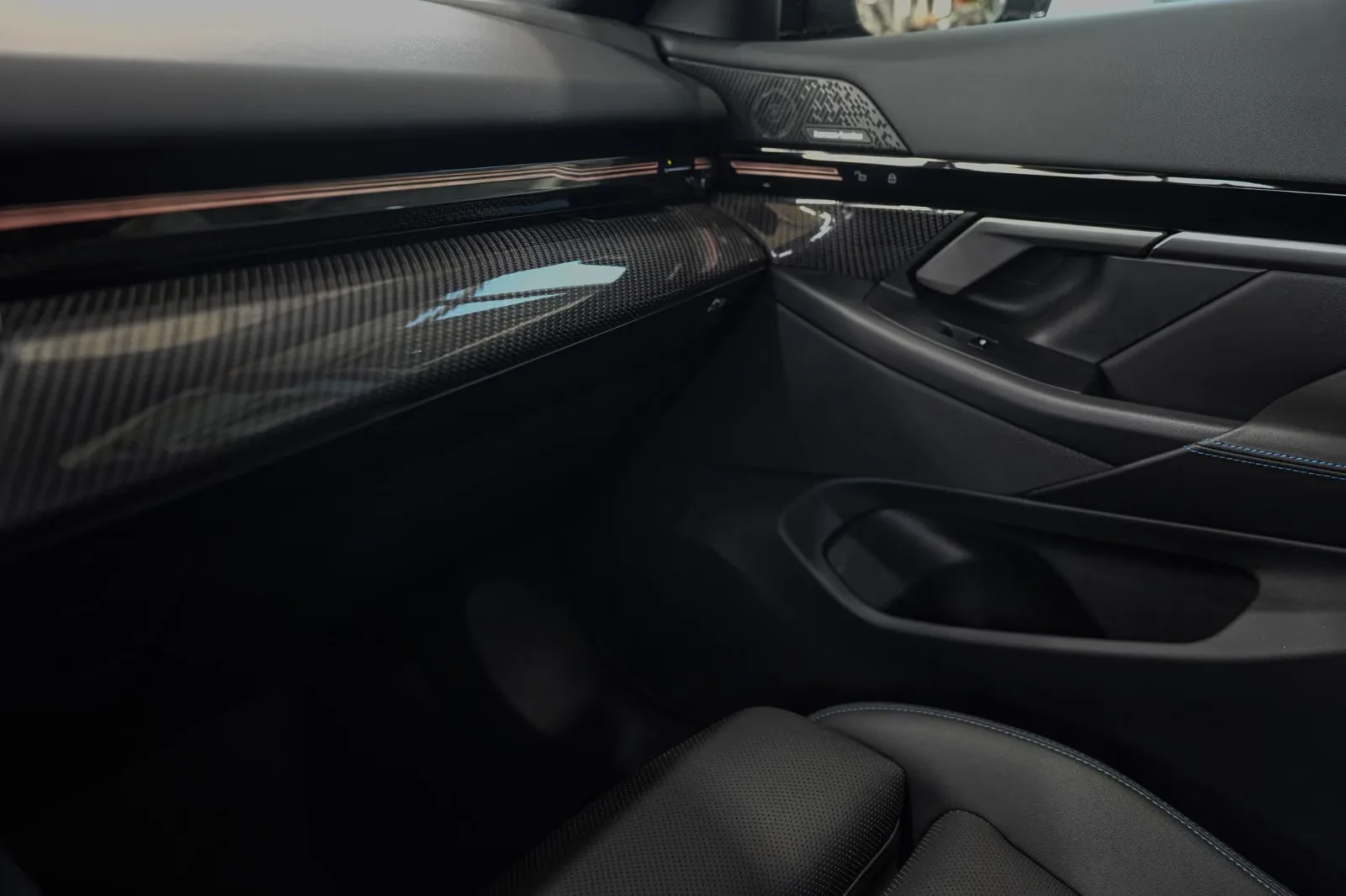 2025 BMW 540d Touring, 24/30
