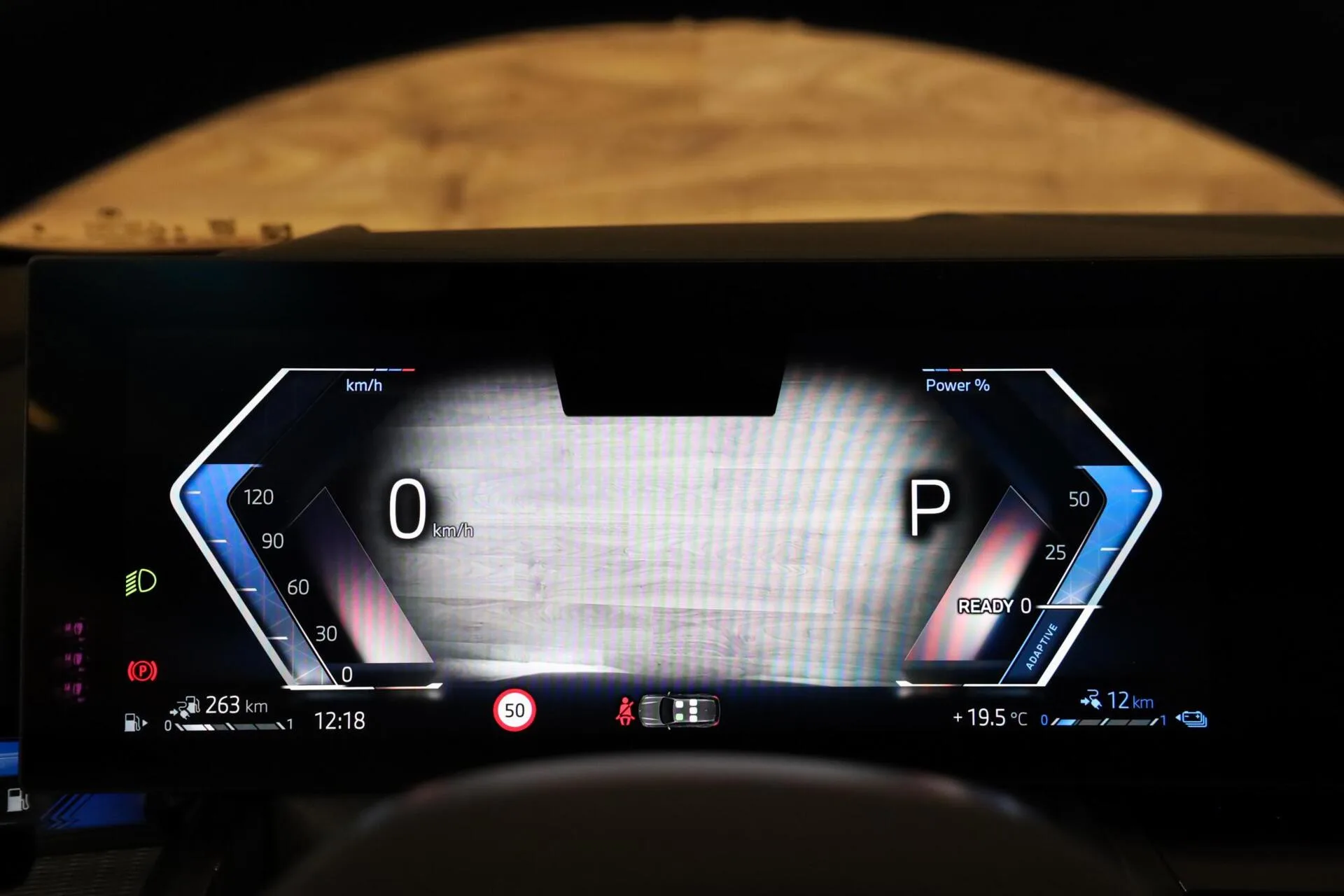 2025 BMW 550e xDrive Touring, 25/30