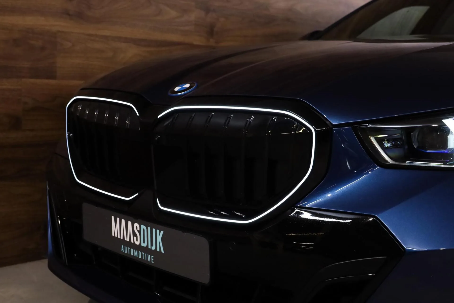2025 BMW 550e xDrive Touring, 29/30