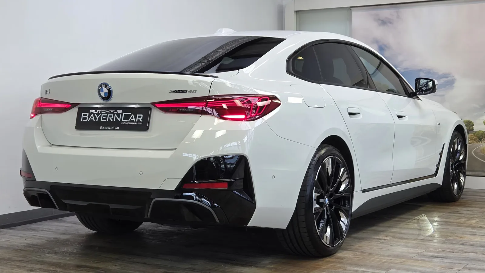 2025 BMW i4 xDrive40 M Sport Pro, 6/30