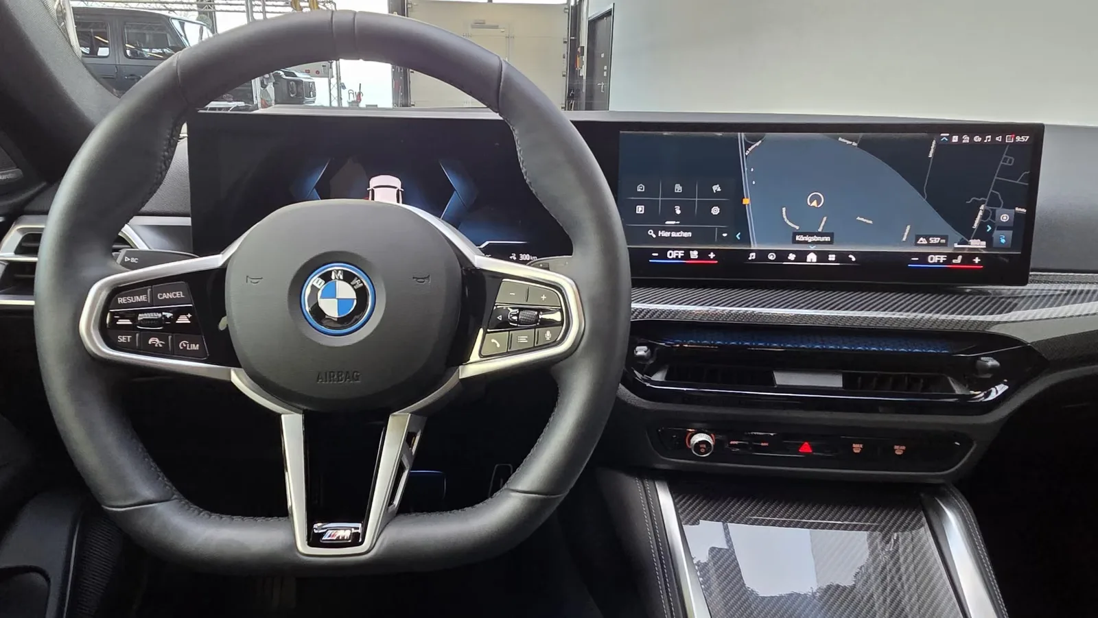 2025 BMW i4 xDrive40 M Sport Pro, 9/30