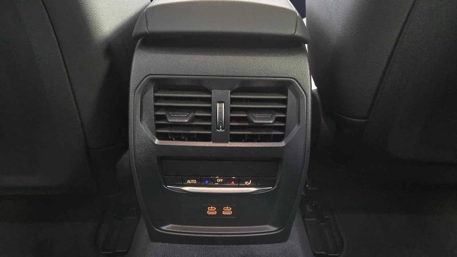 2025 BMW i4 xDrive40 M Sport Pro, 27/30