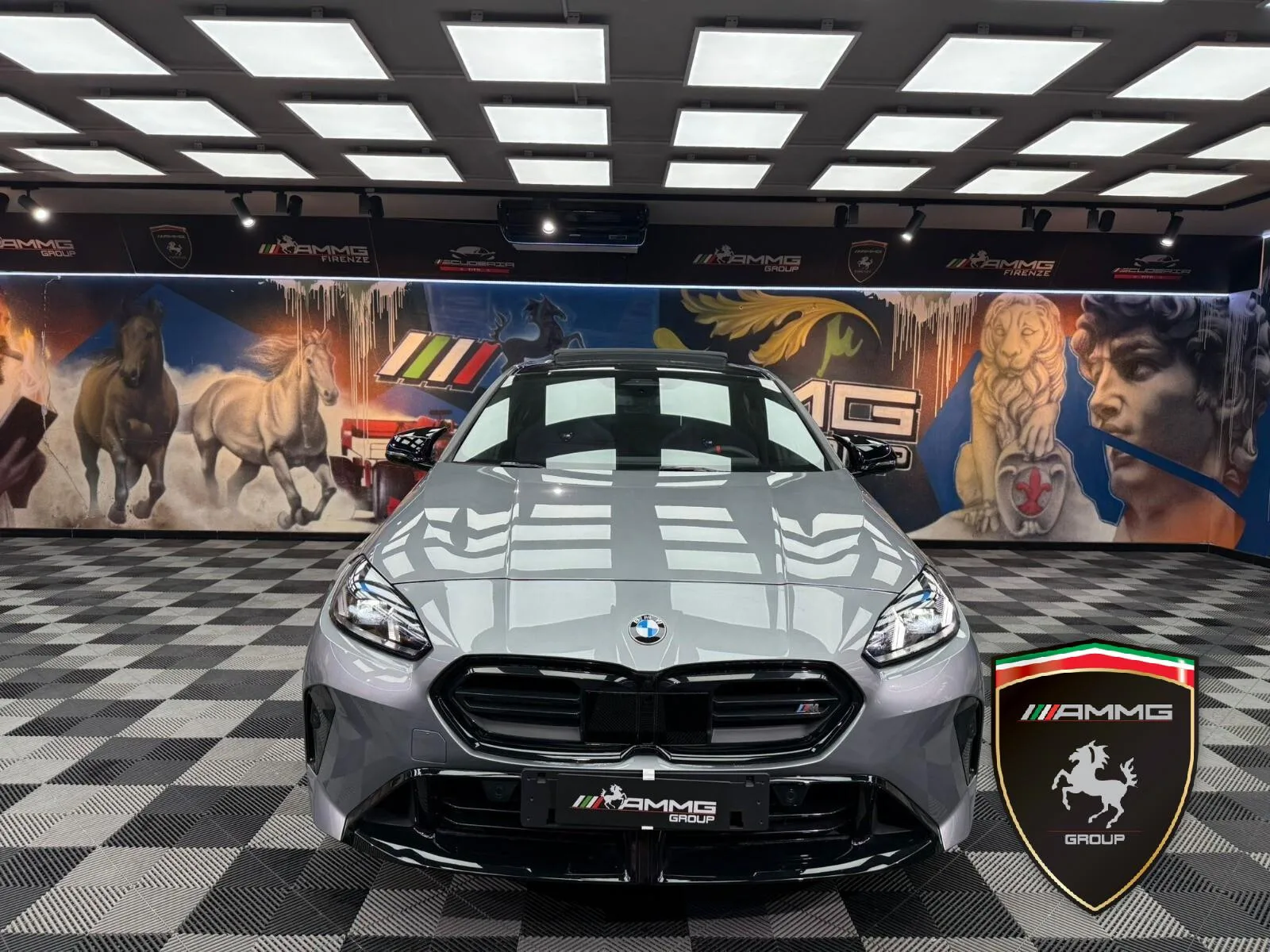2025 BMW M135i xDrive, 2/15