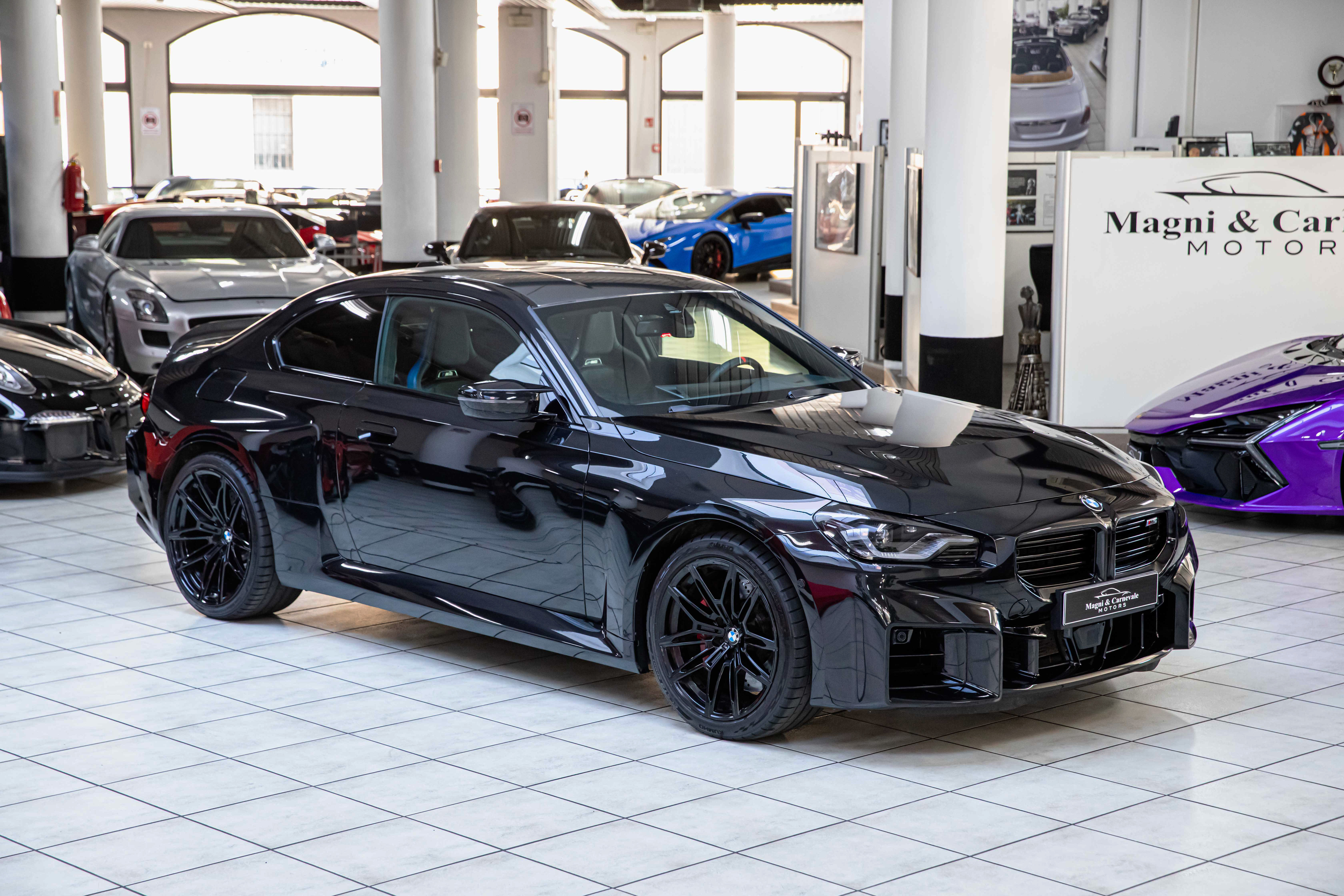 2025 BMW M2 angeboten von einem Fachhändler in Milan, Italien, Foto 2 von 20
