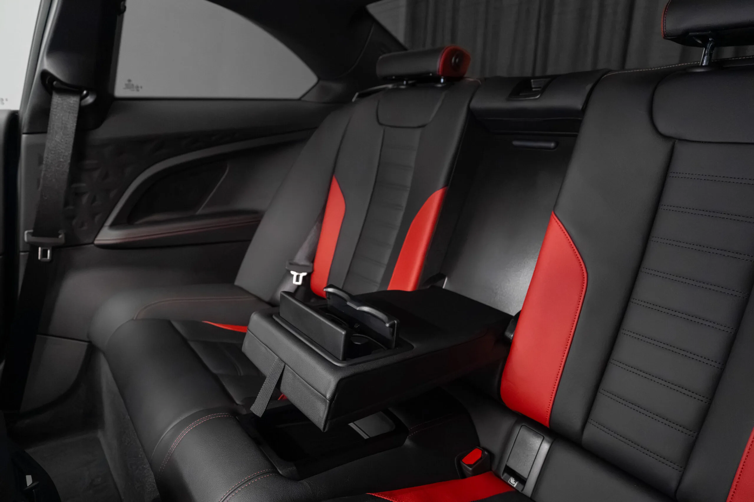 2025 BMW M240i xDrive Coupé, 27/30