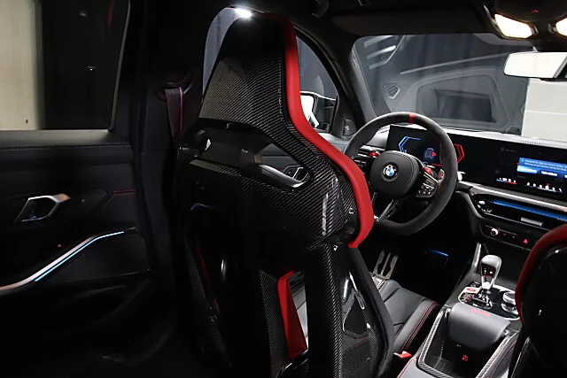 2025 BMW M3 CS Touring, 25/30