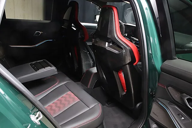2025 BMW M3 CS Touring, 29/30