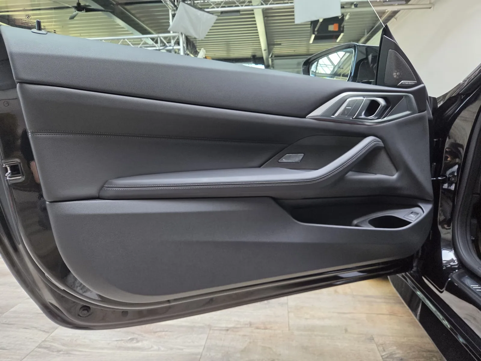 2025 BMW M4 Competition M xDrive, 18/30