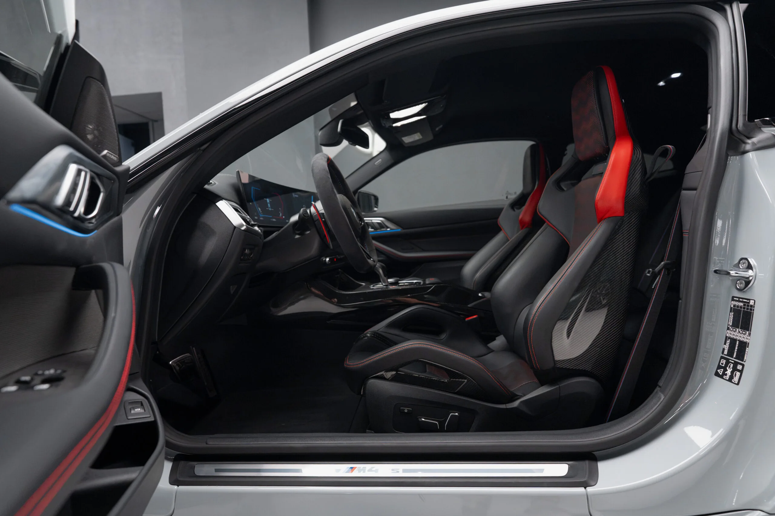 2025 BMW M4 CS, 18/30