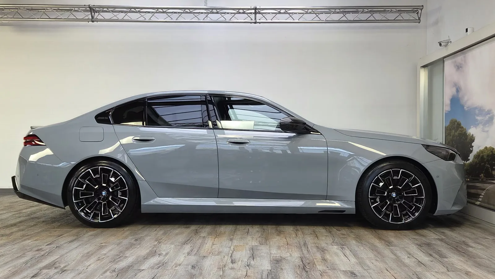 2025 BMW M5, 5/30