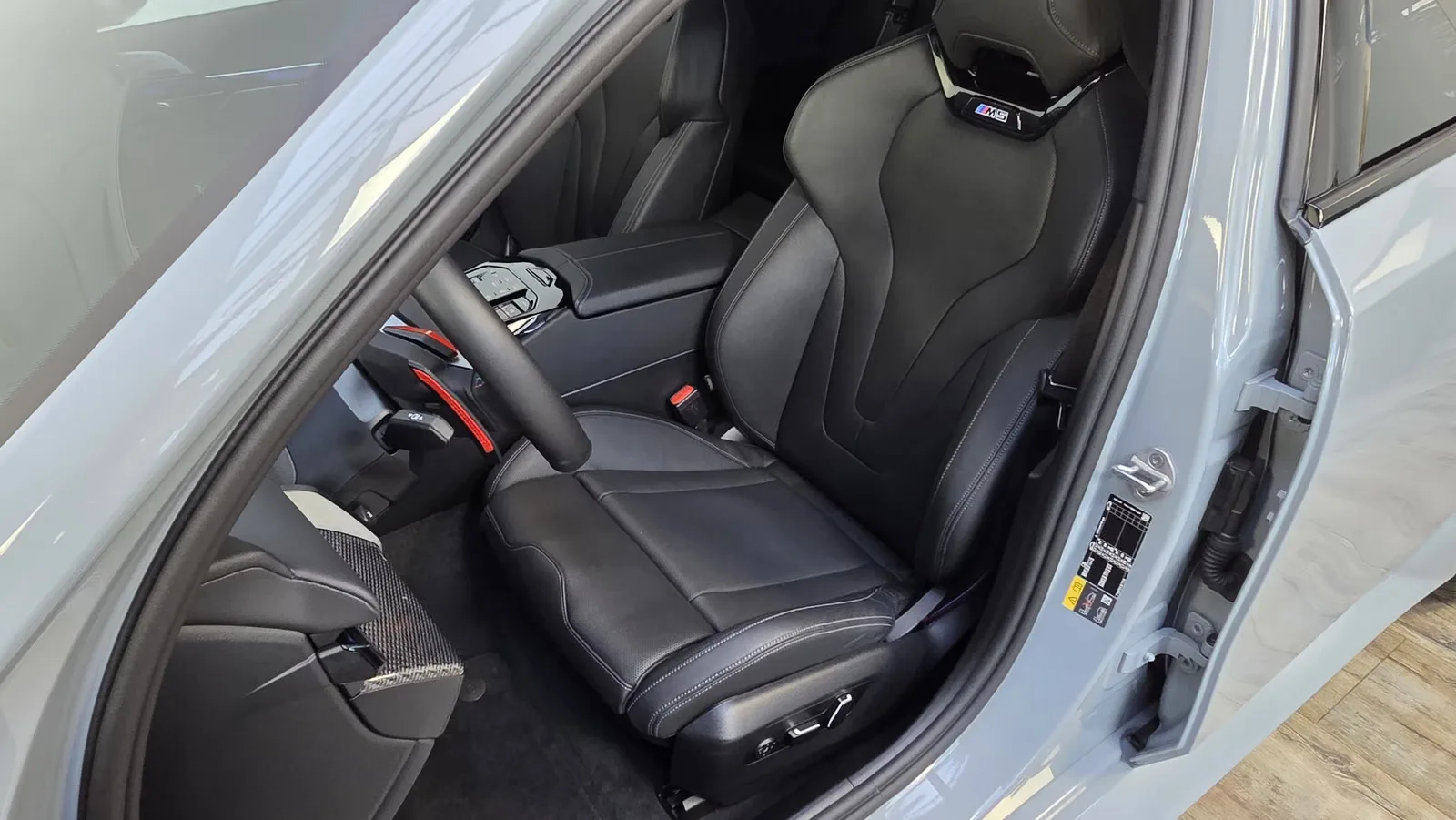 2025 BMW M5, 17/30