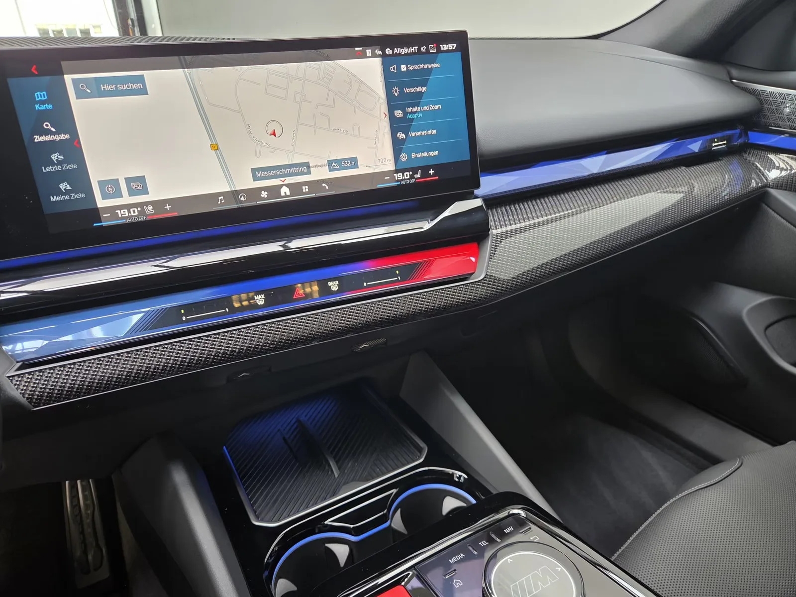 2025 BMW M5, 11/30