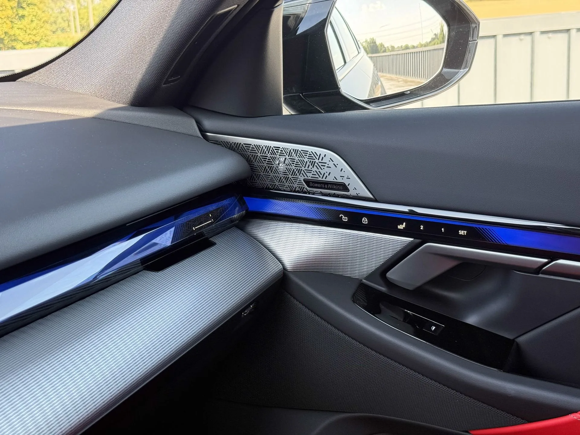 2025 BMW M5, 17/23