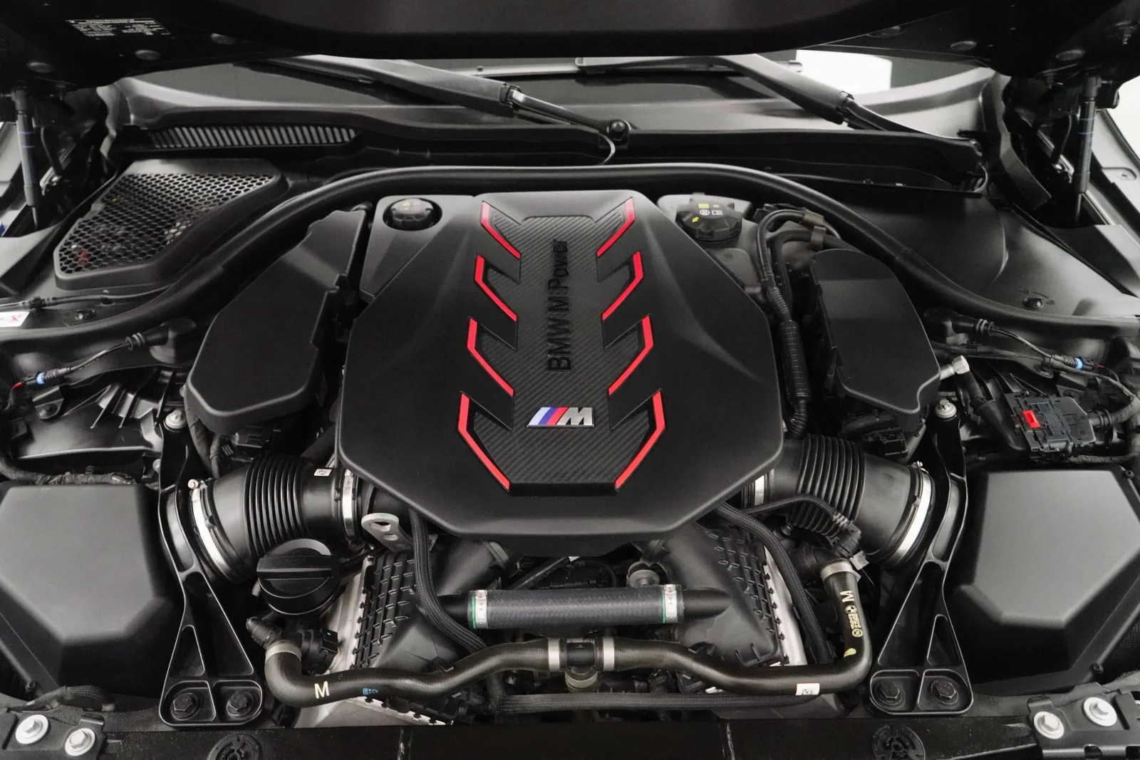 2025 BMW M5, 14/14