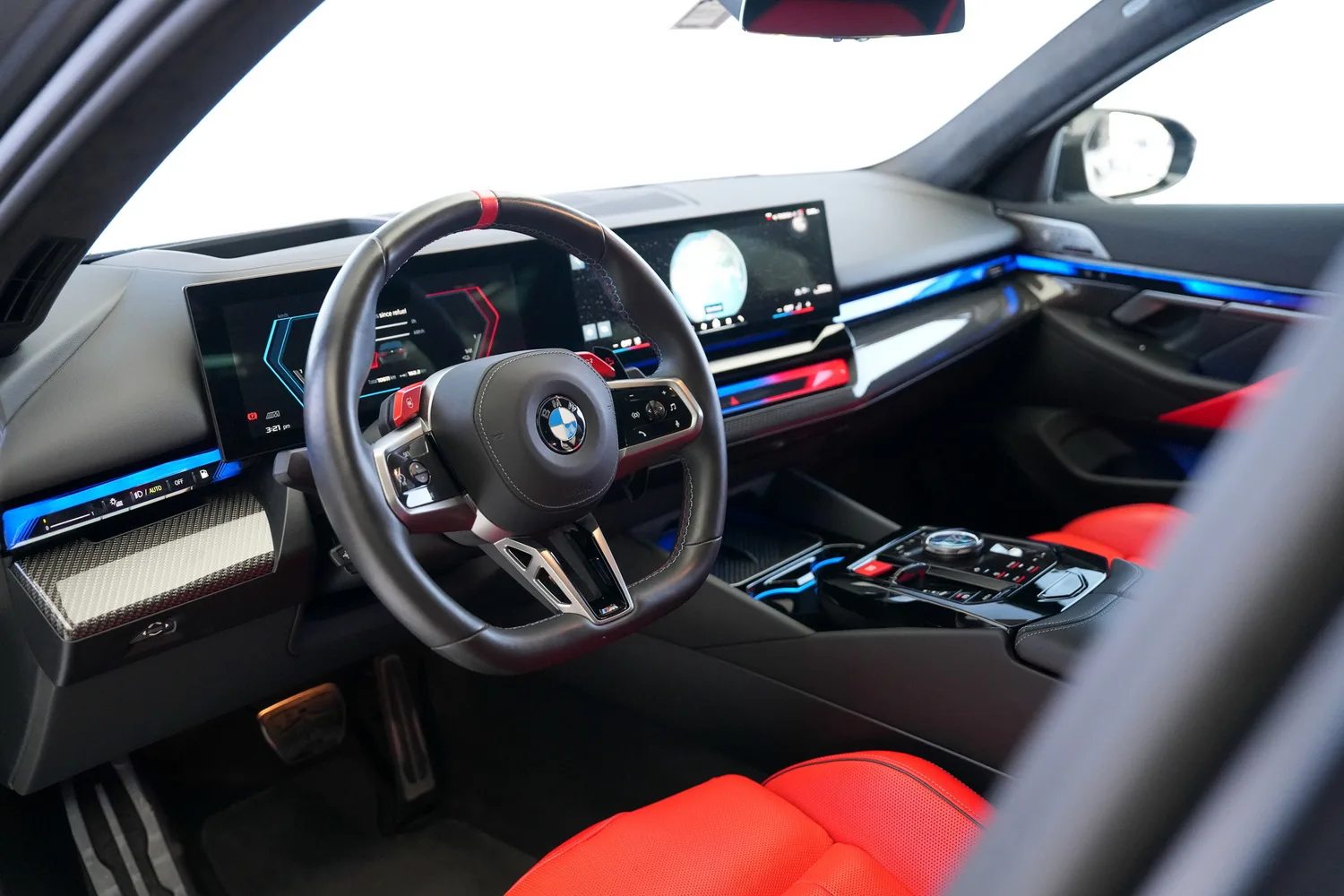 2025 BMW M5, 3/20