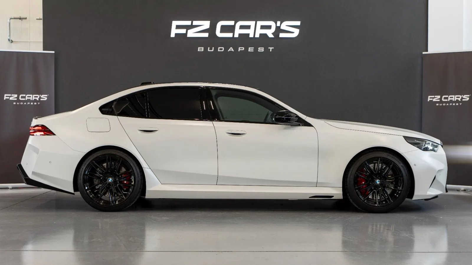 2025 BMW M5, 6/13