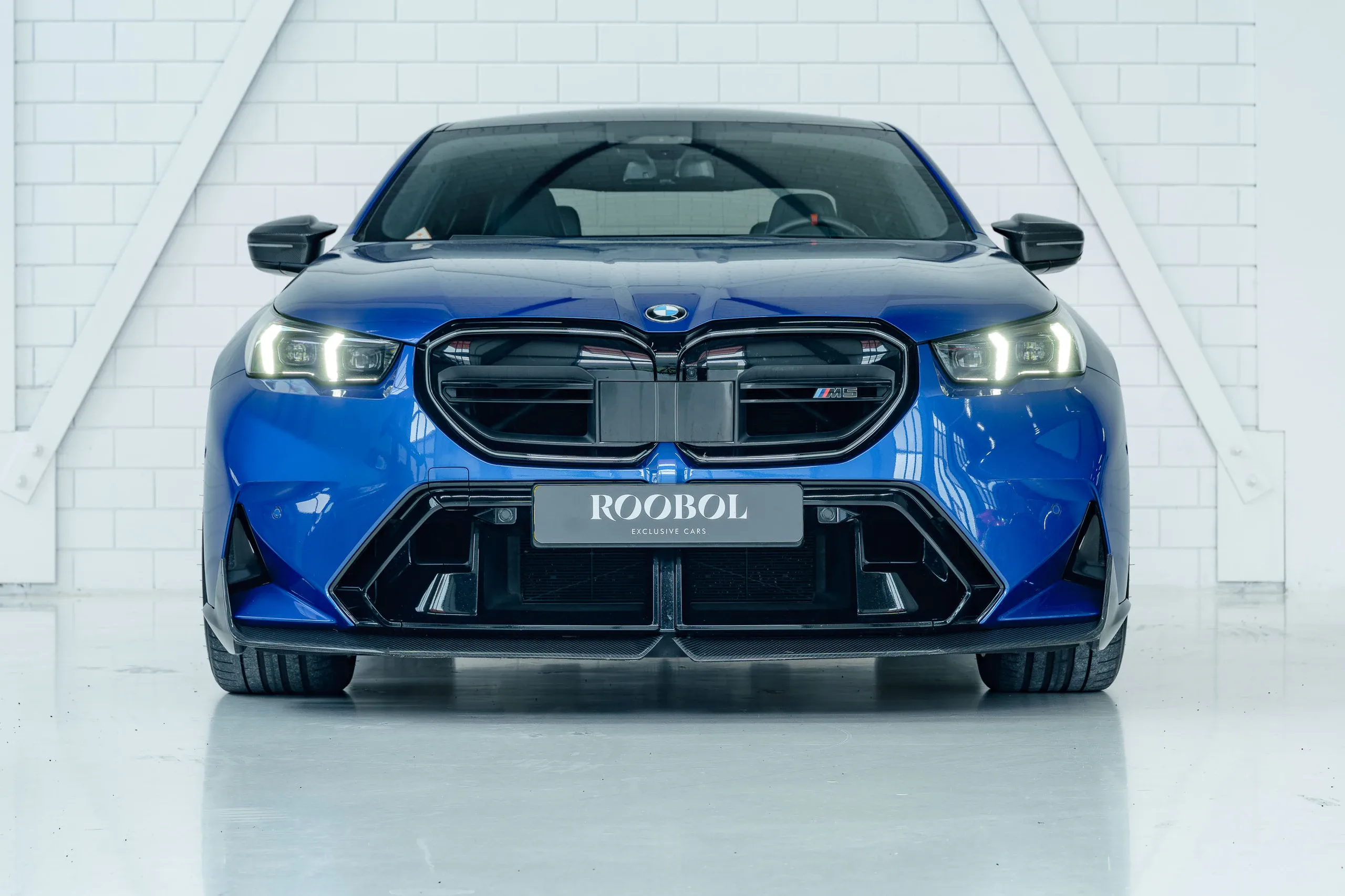 2025 BMW M5, 10/30