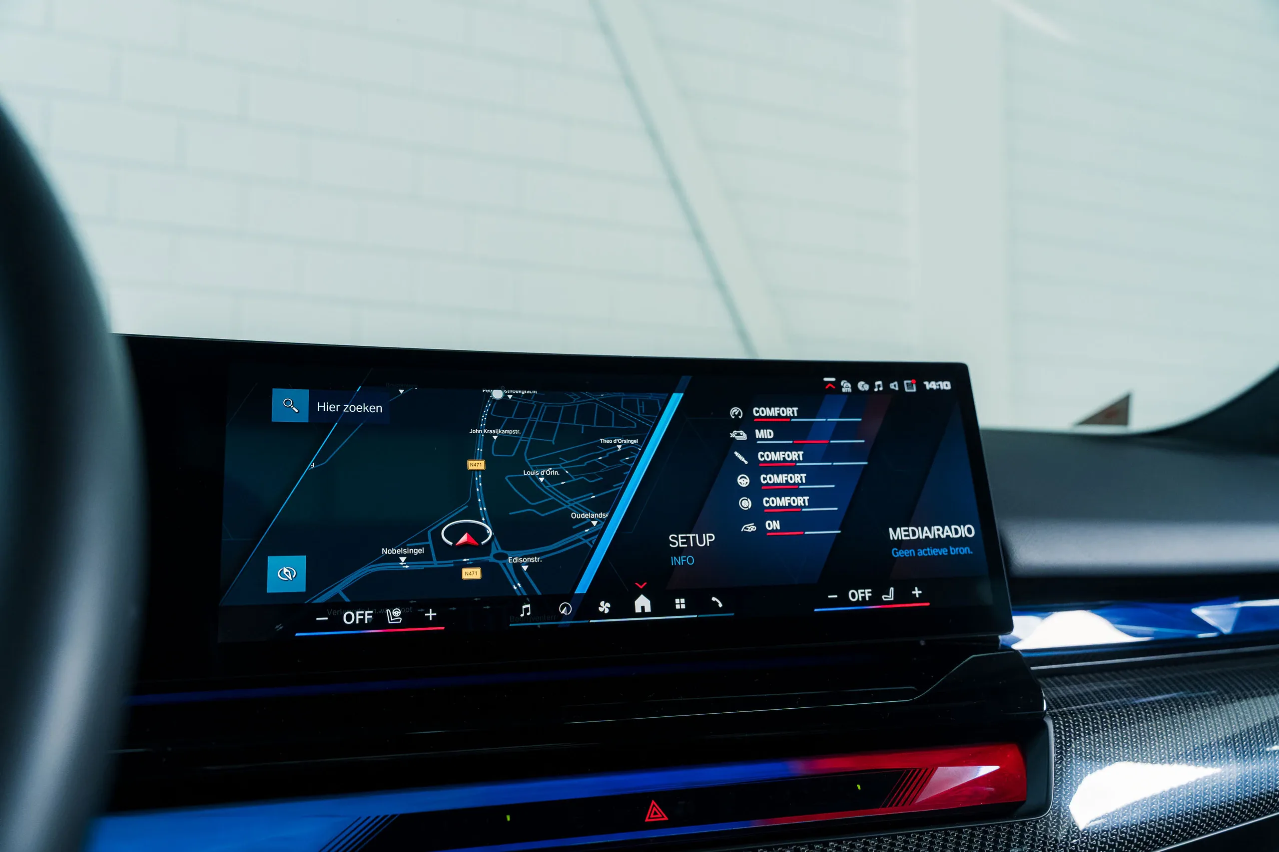 2025 BMW M5, 23/30