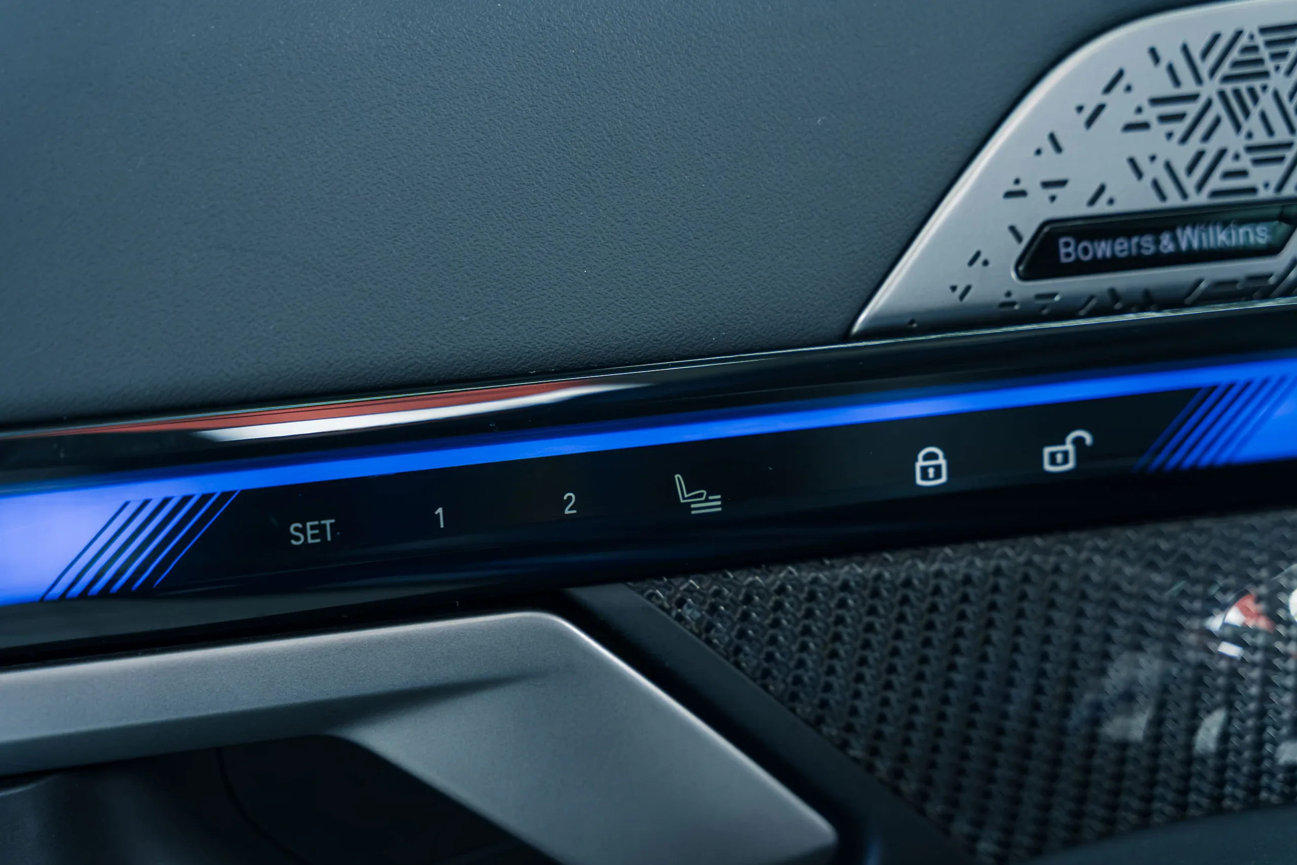 2025 BMW M5, 25/30