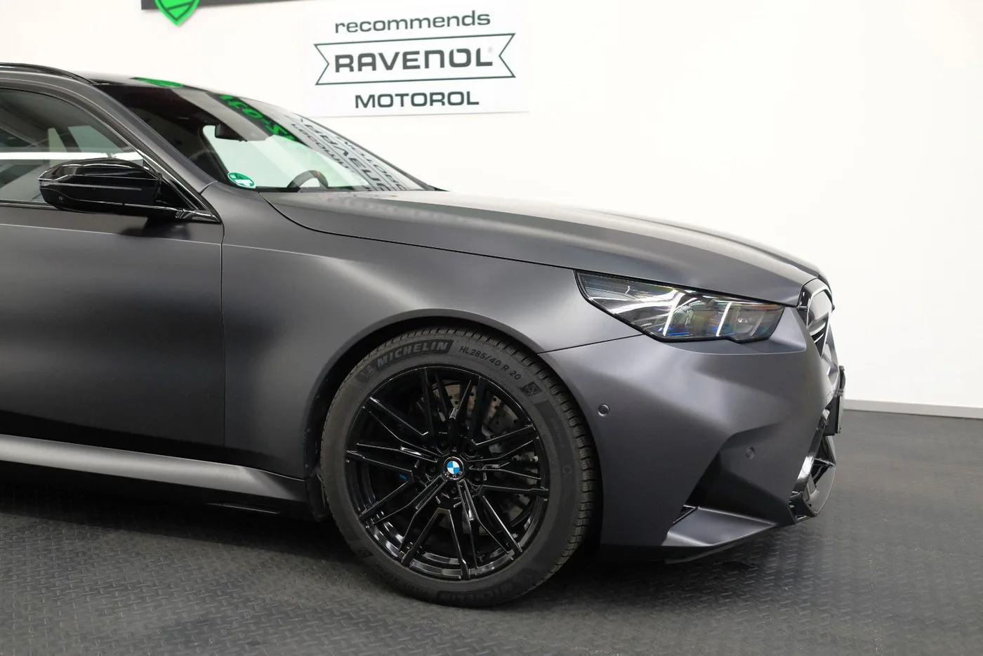 2025 BMW M5 Touring angeboten von einem Fachhändler in Nuremberg, Deutschland, Foto 4 von 15