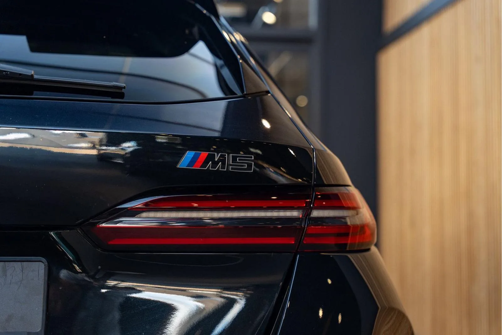 2025 BMW M5 Touring, 10/30
