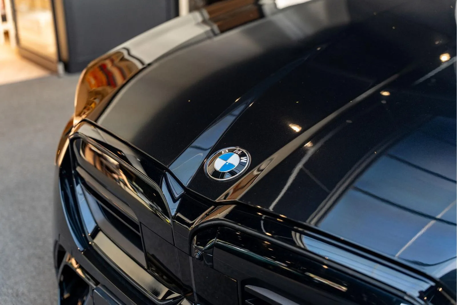2025 BMW M5 Touring, 11/30