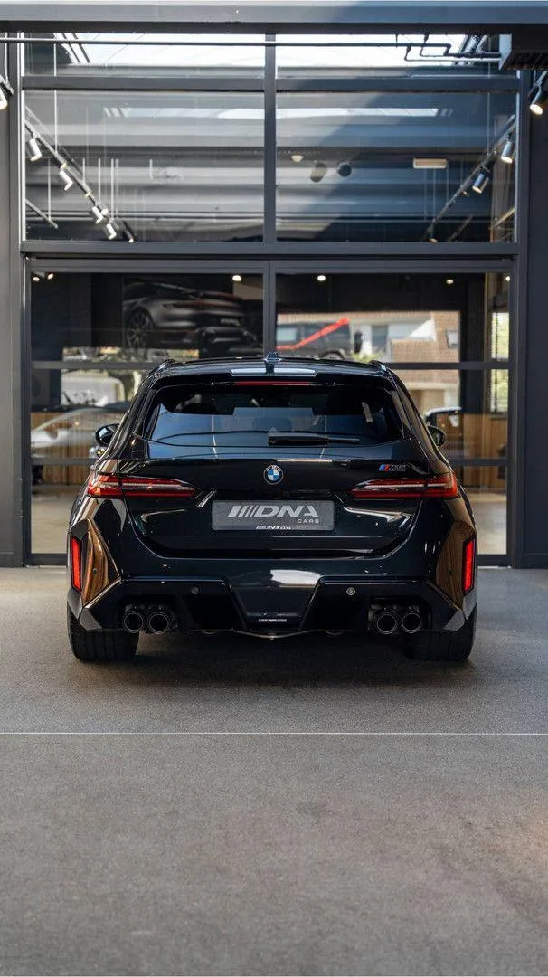 2025 BMW M5 Touring, 17/30