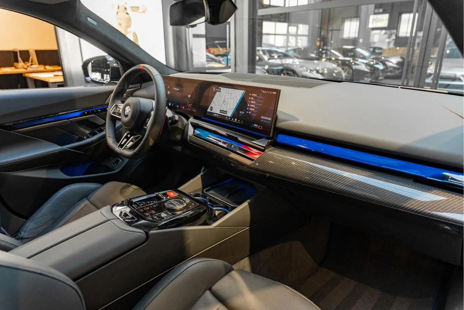 2025 BMW M5 Touring, 27/30