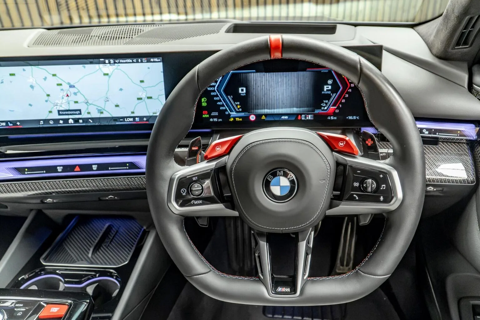 2025 BMW M5 Touring, 24/30