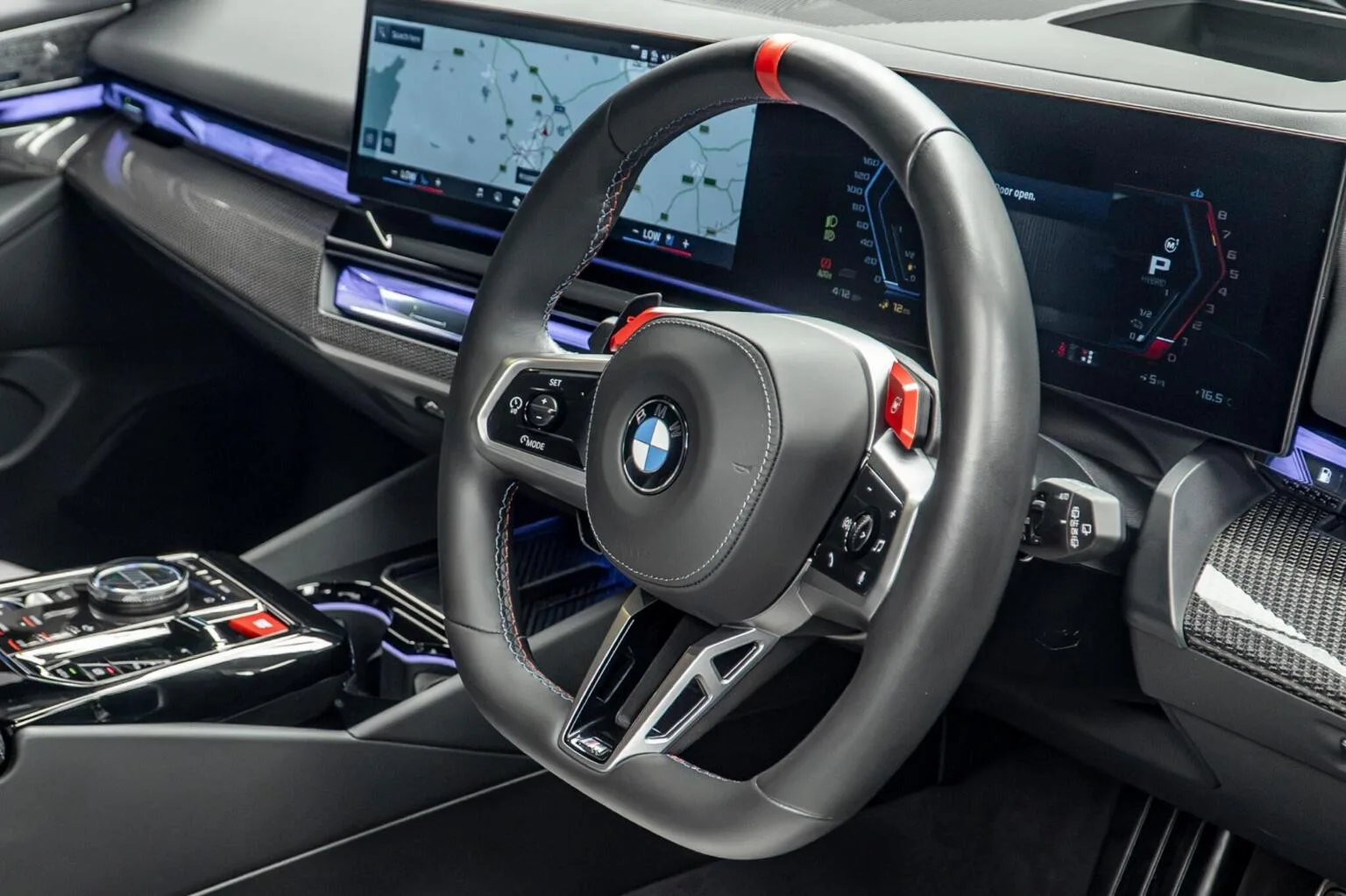 2025 BMW M5 Touring, 26/30
