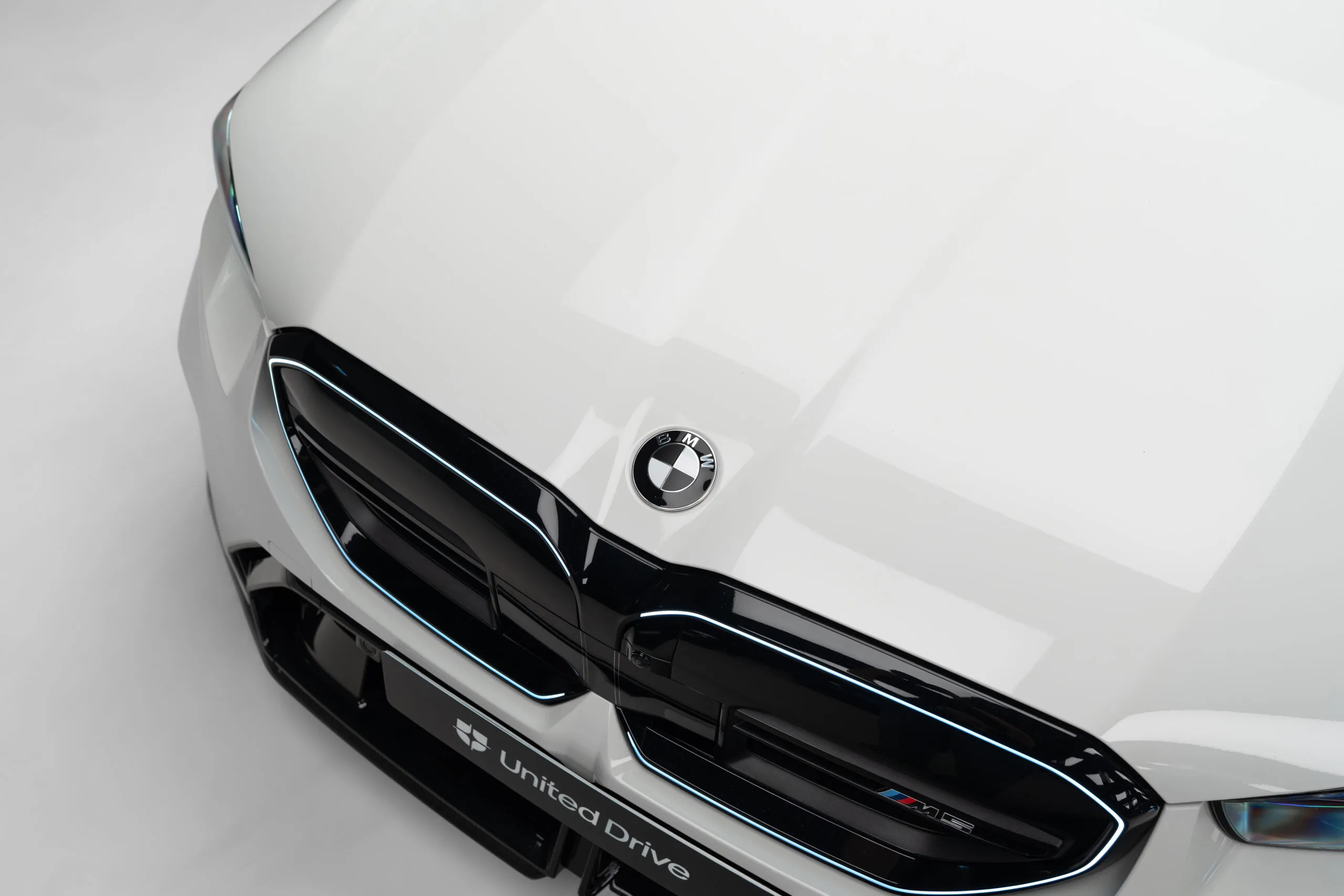 2025 BMW M5, 6/30