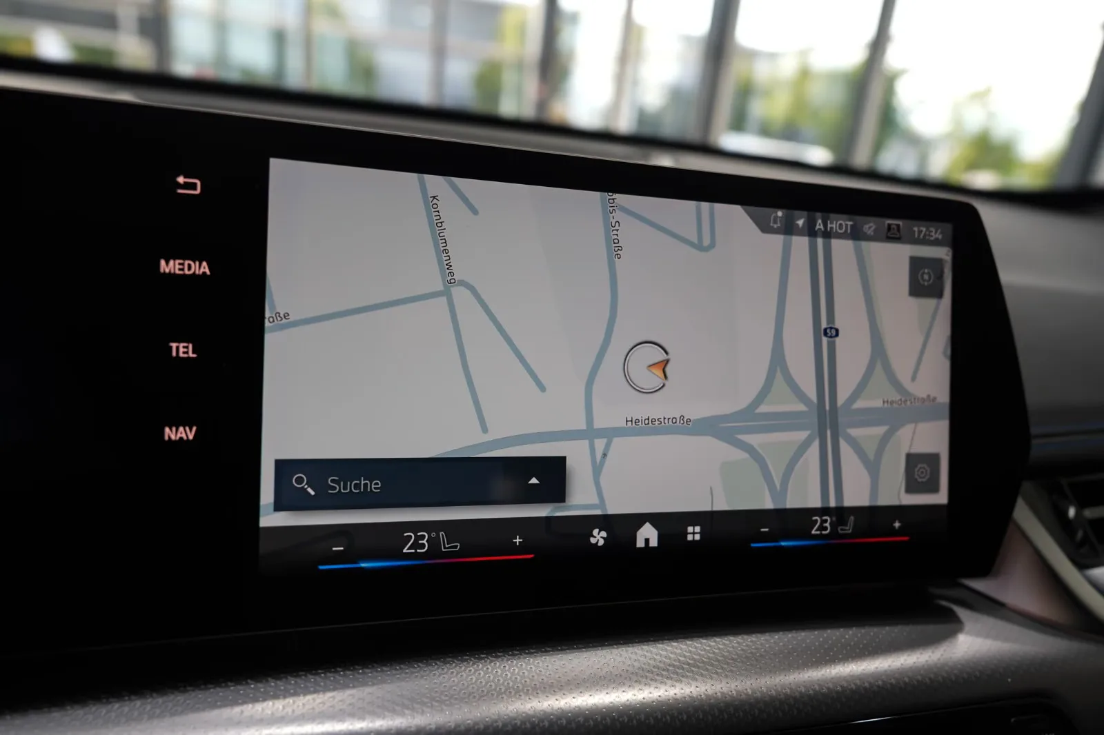 2025 BMW X1 xDrive20d, 17/25