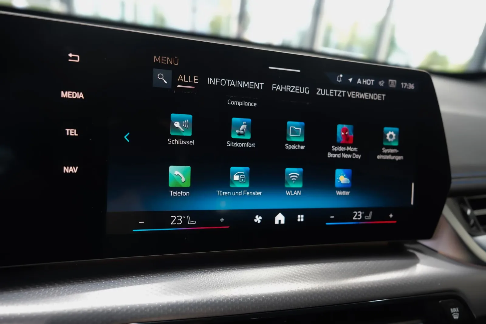 2025 BMW X1 xDrive20d, 21/25